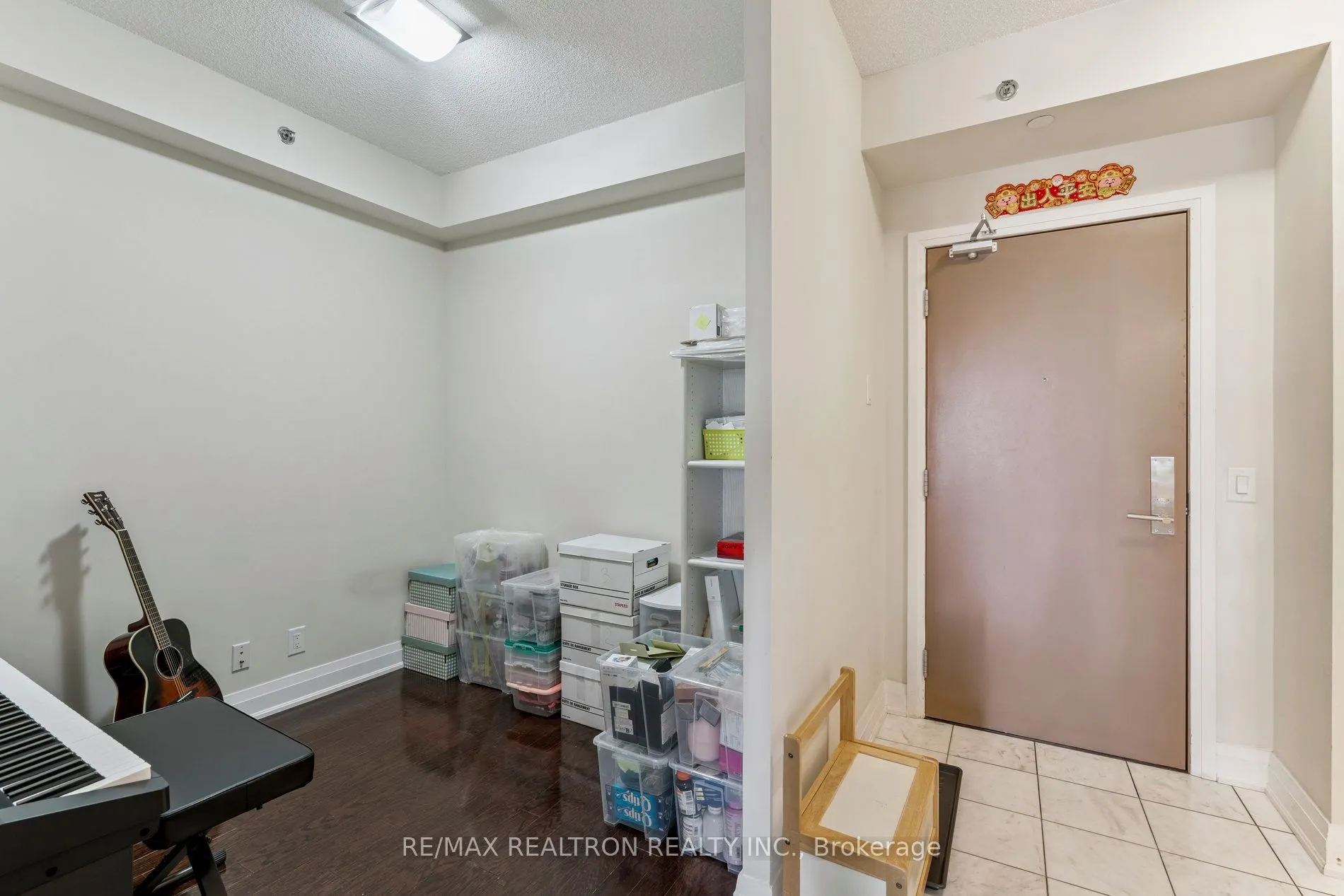 520 Steeles Avenue W, #714