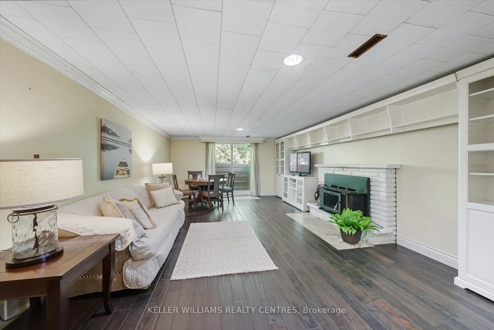 655 Park Court