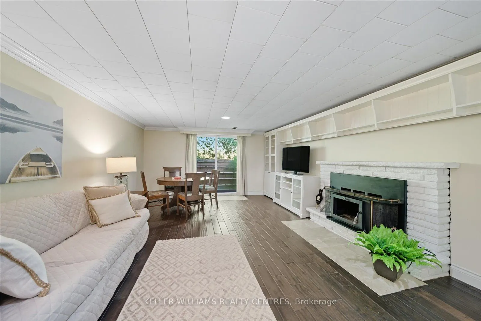 655 Park Court