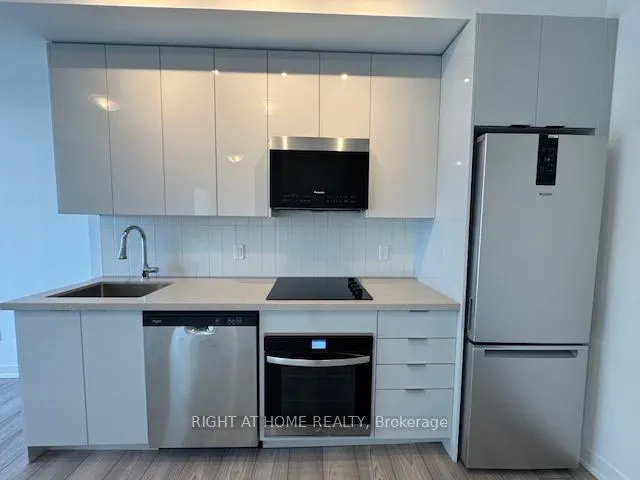 10 Abeja Street, ##718