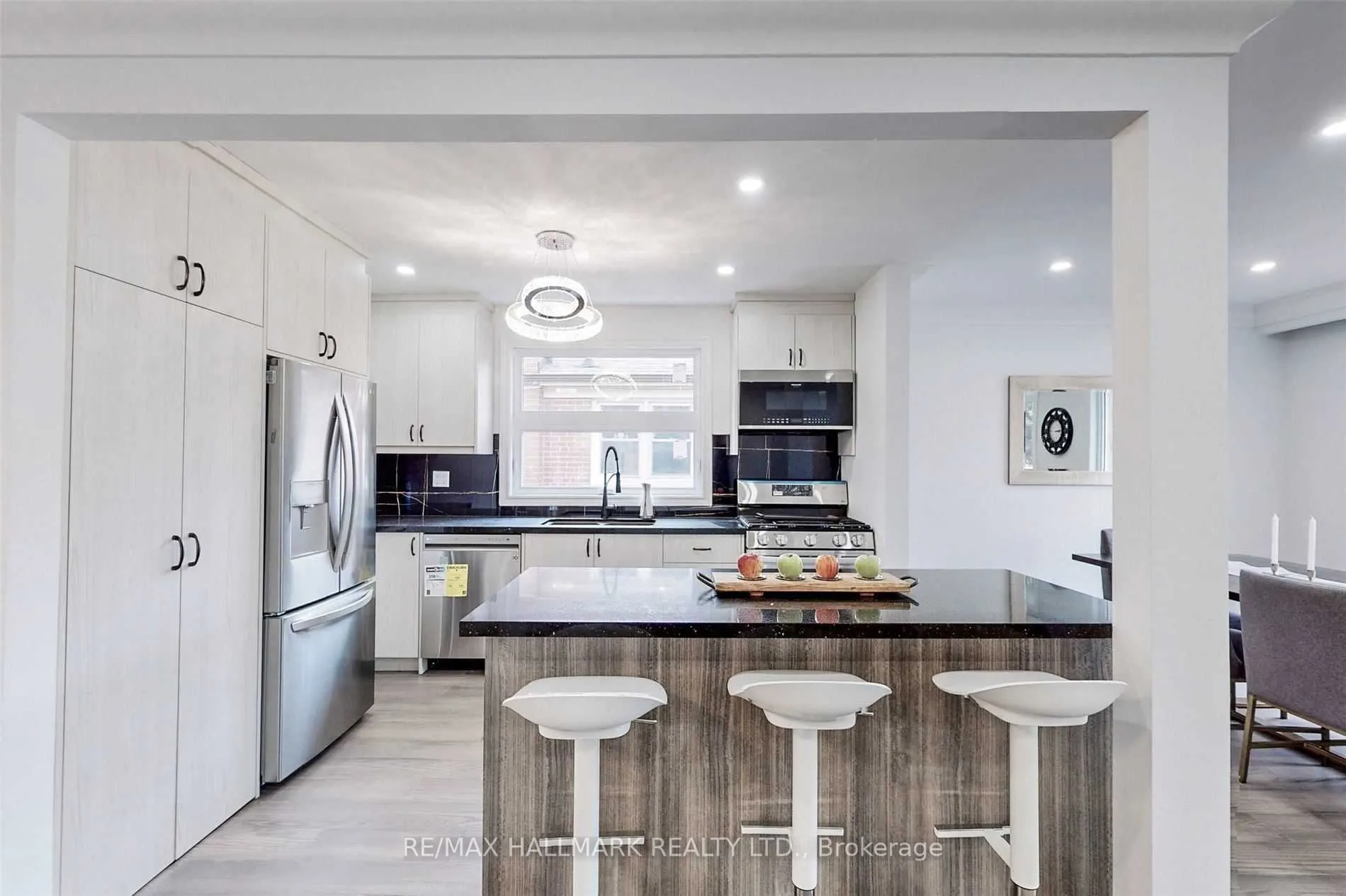 214 Altamira Road