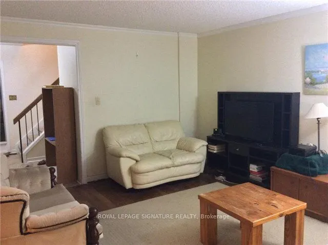 41 Ravengloss Drive, #Main