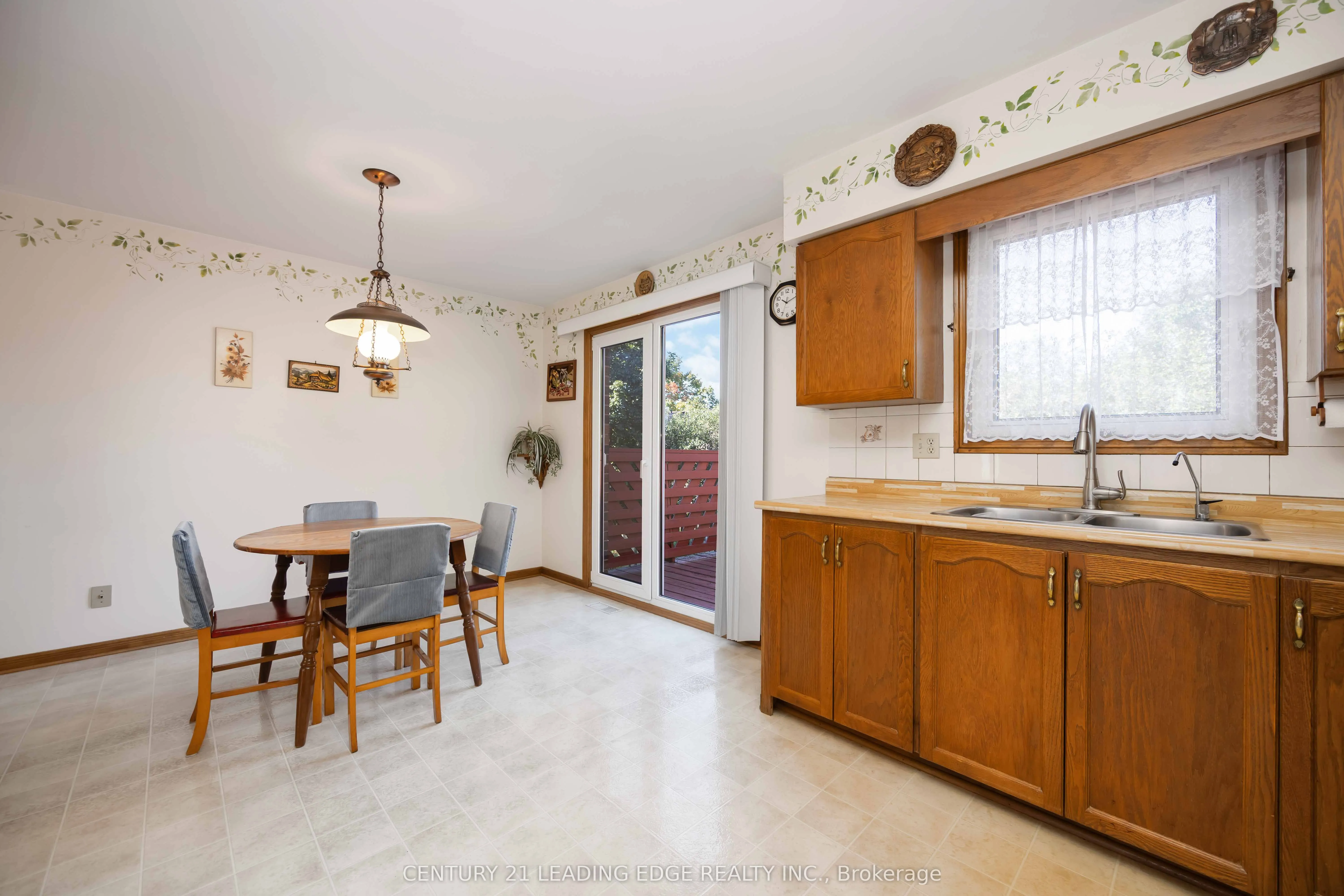 52 ASPEN Crescent