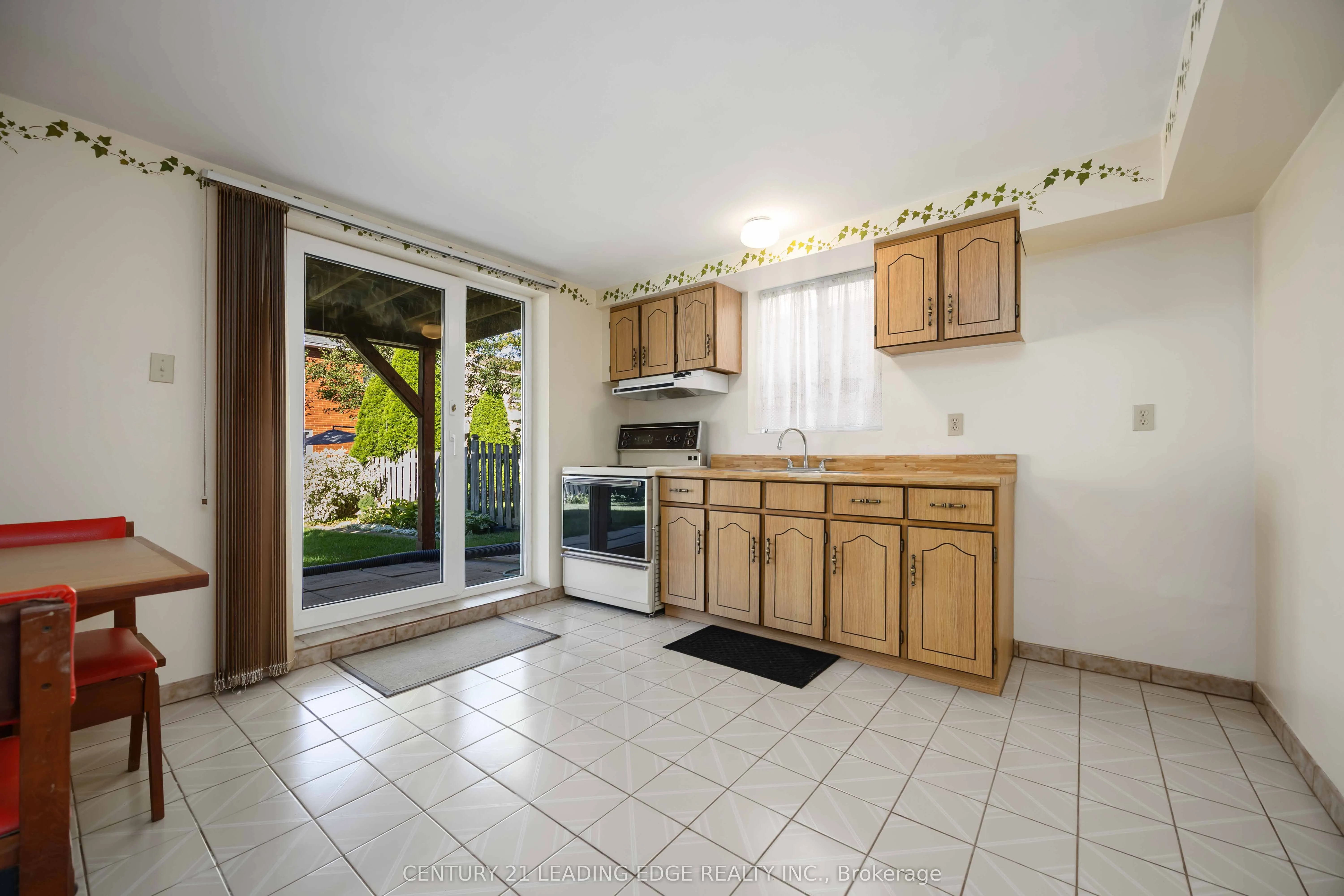 52 ASPEN Crescent
