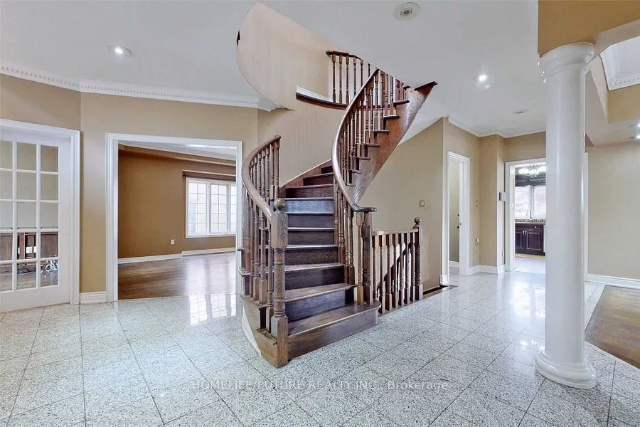 75 Silver Rose Court