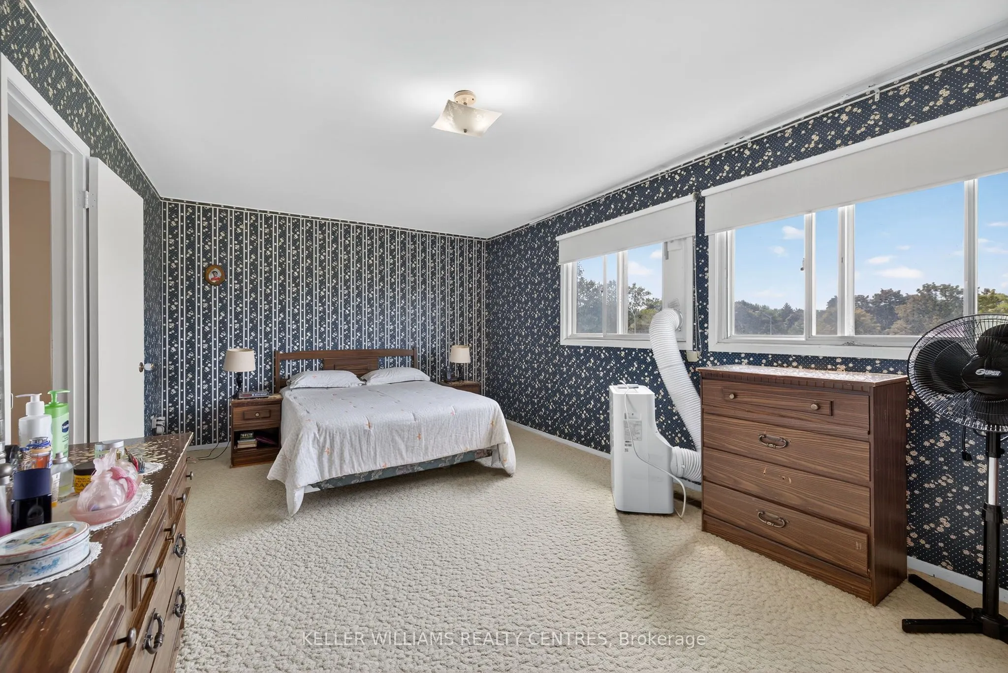 100 Poplar Crescent, #74