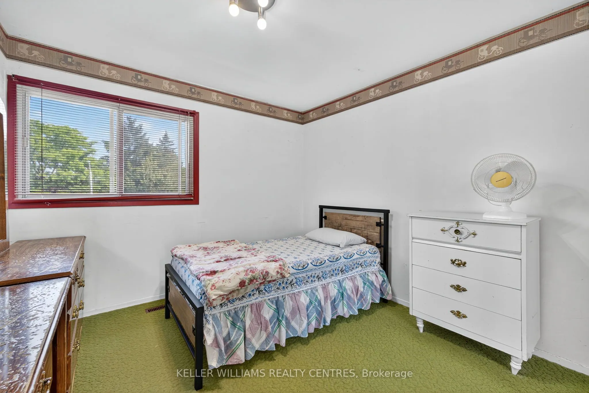100 Poplar Crescent, #74