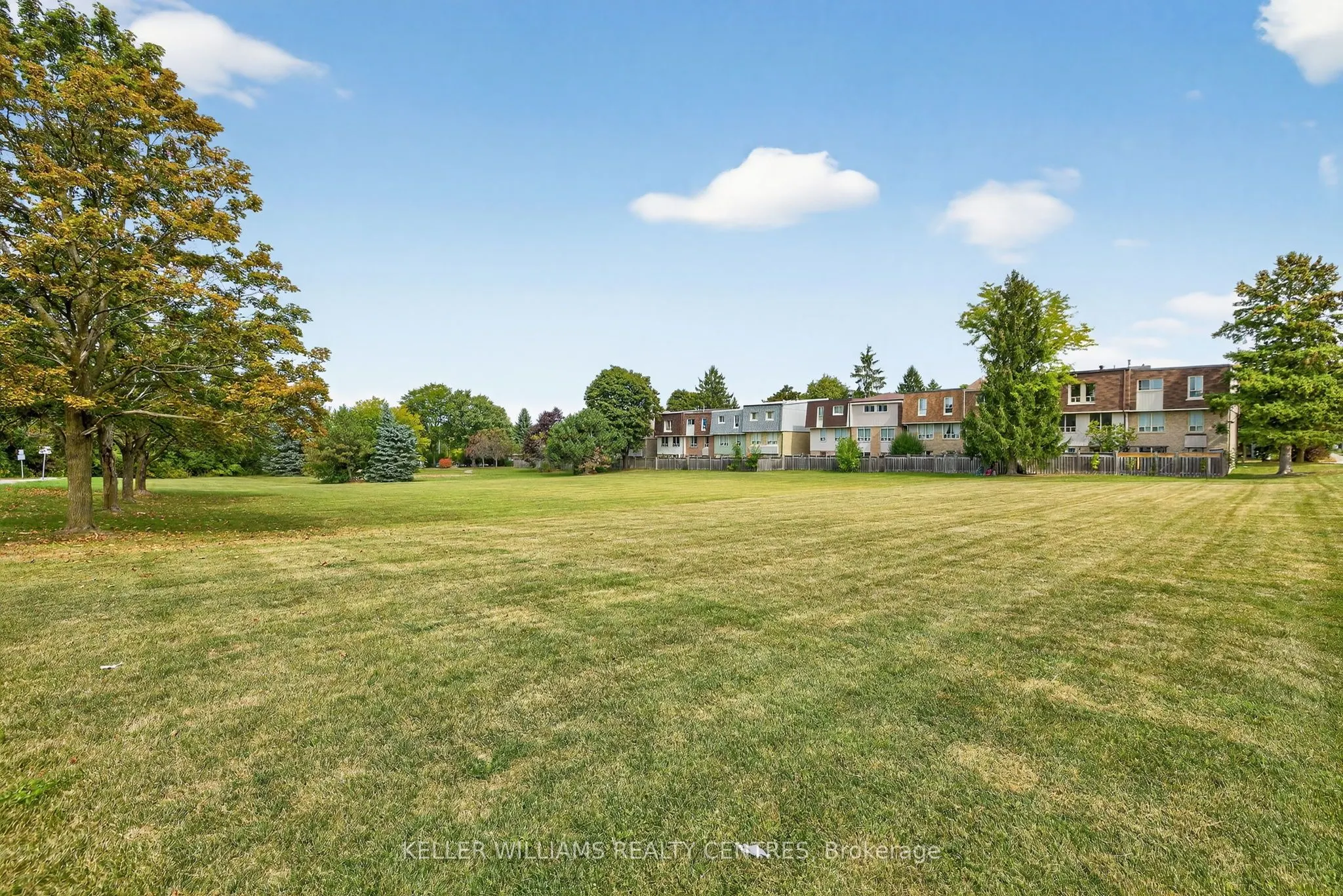 100 Poplar Crescent, #74