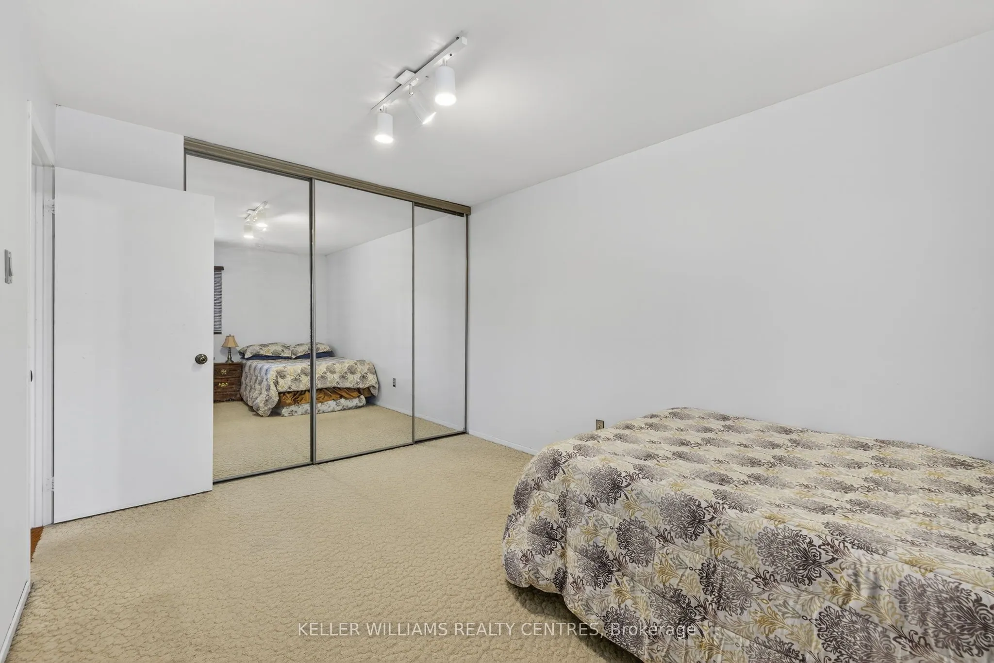 100 Poplar Crescent, #74