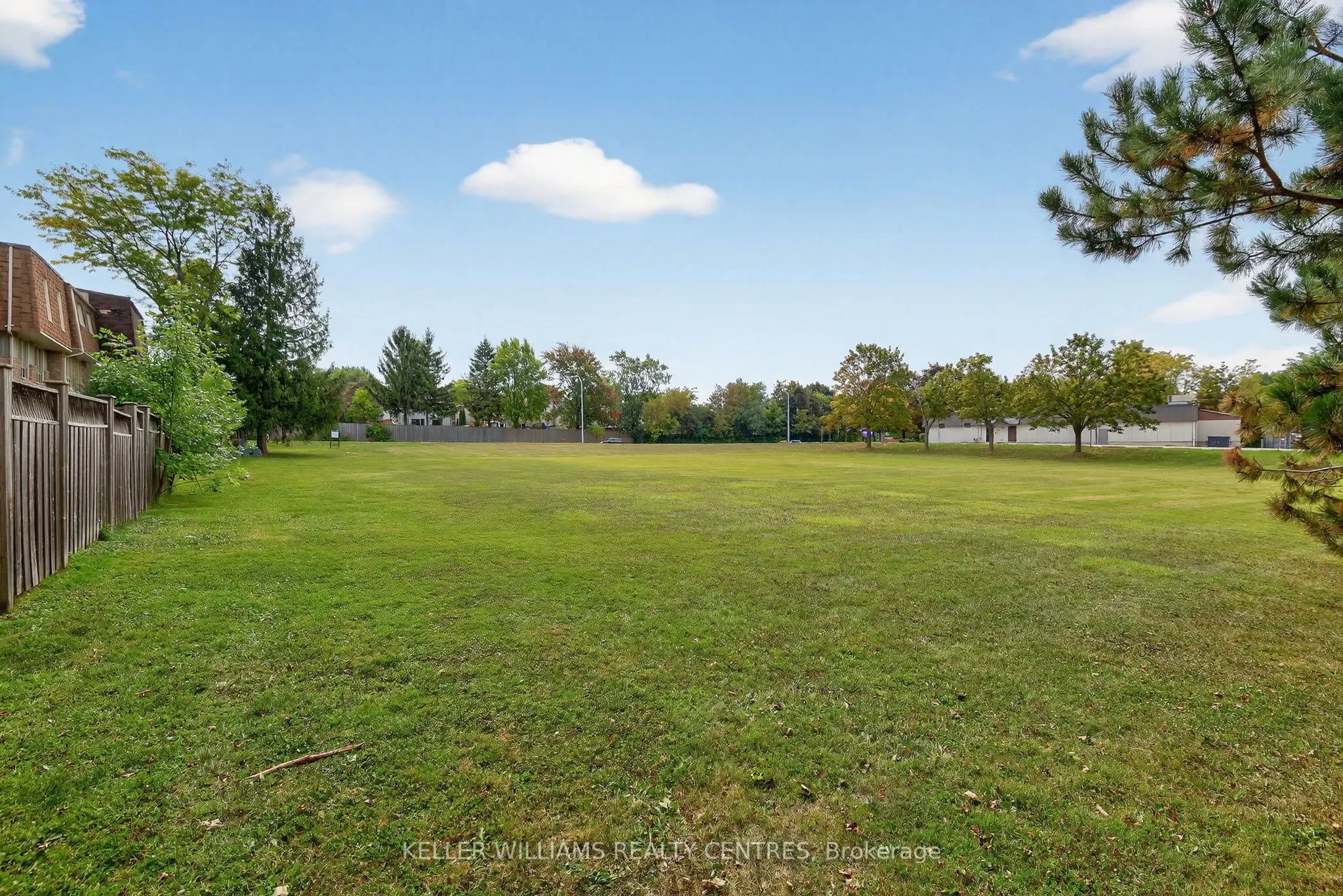 100 Poplar Crescent, #74