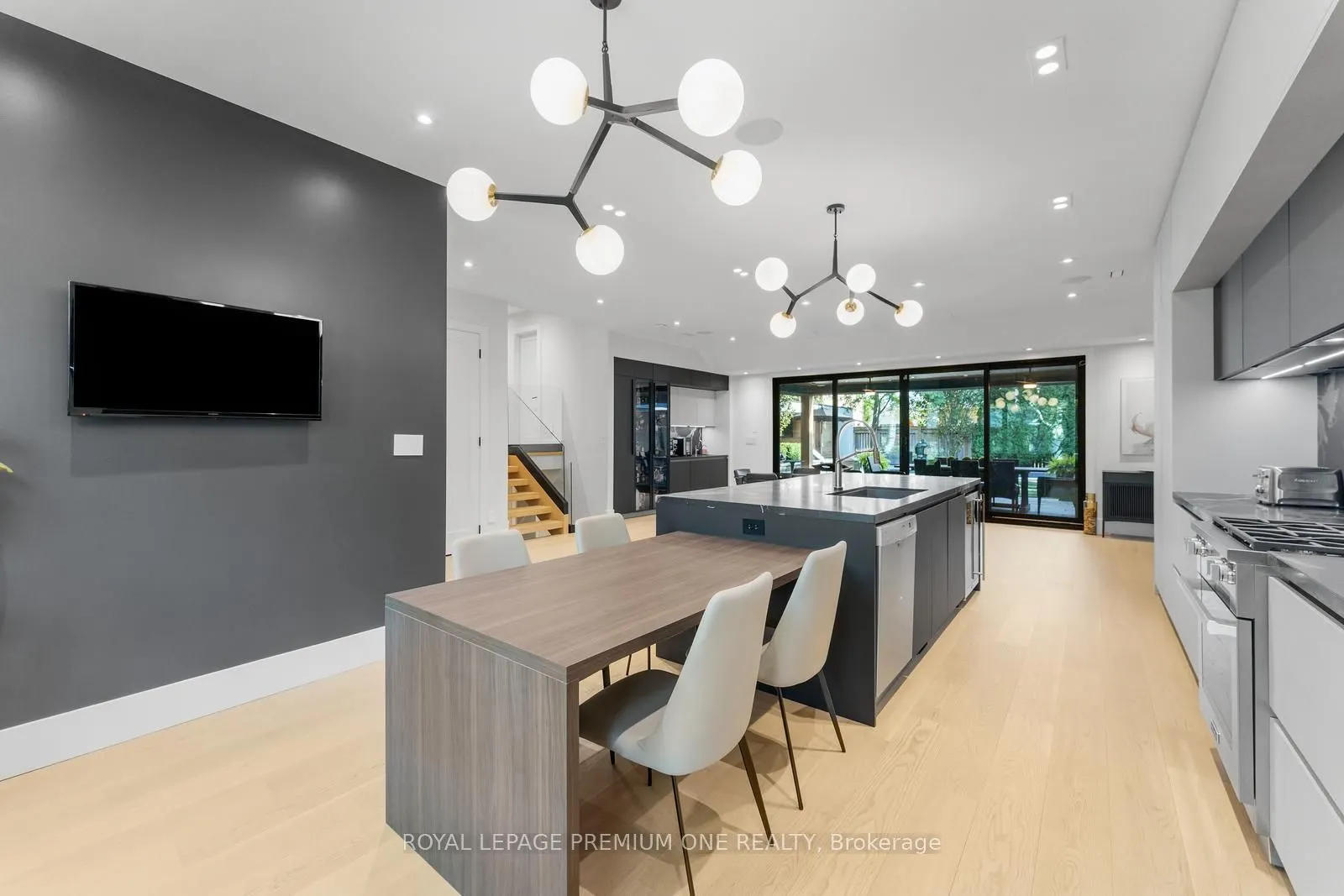 49 Norman Drive