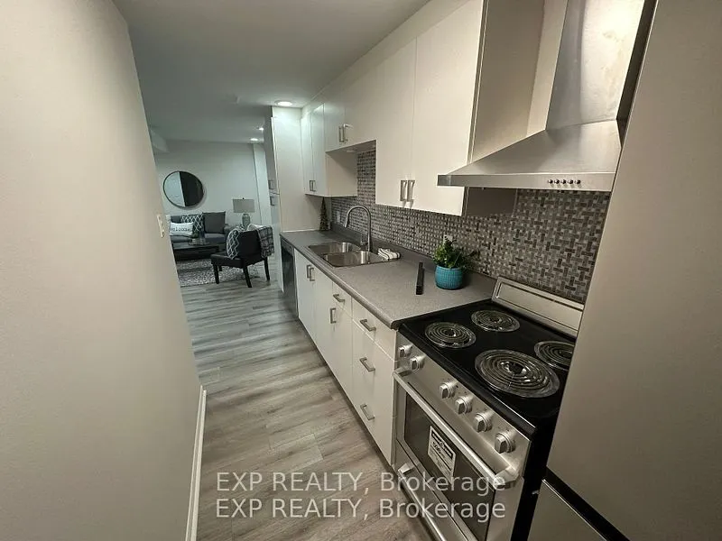 4 Forrestwood Crescent