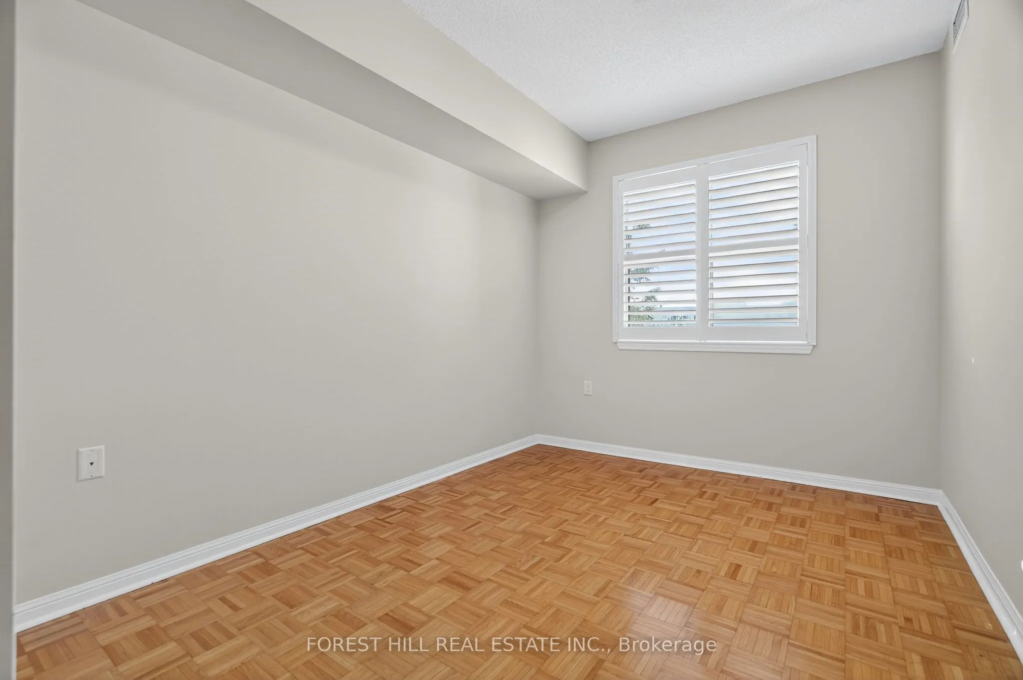 2500 Rutherford Road, #115