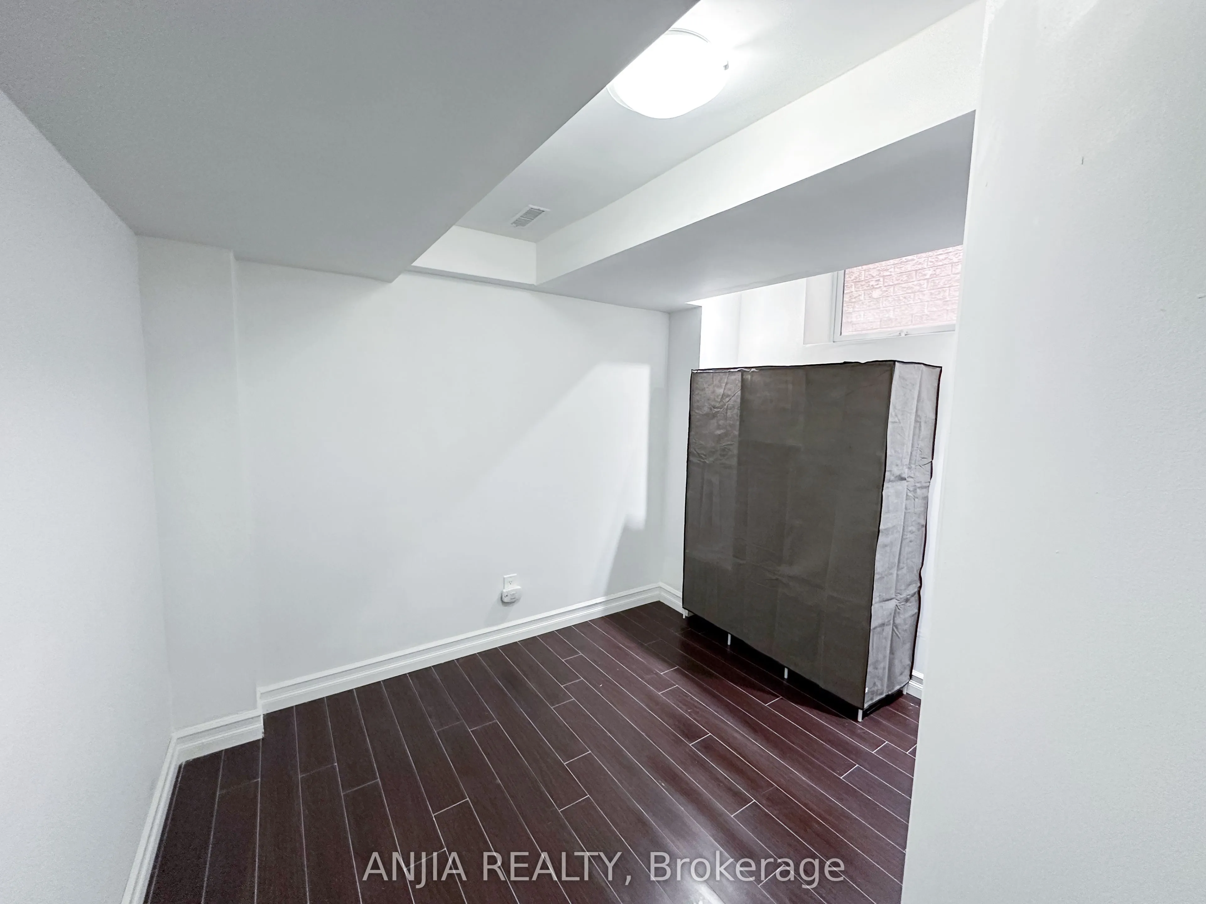 18 Balmano Road, #Basement