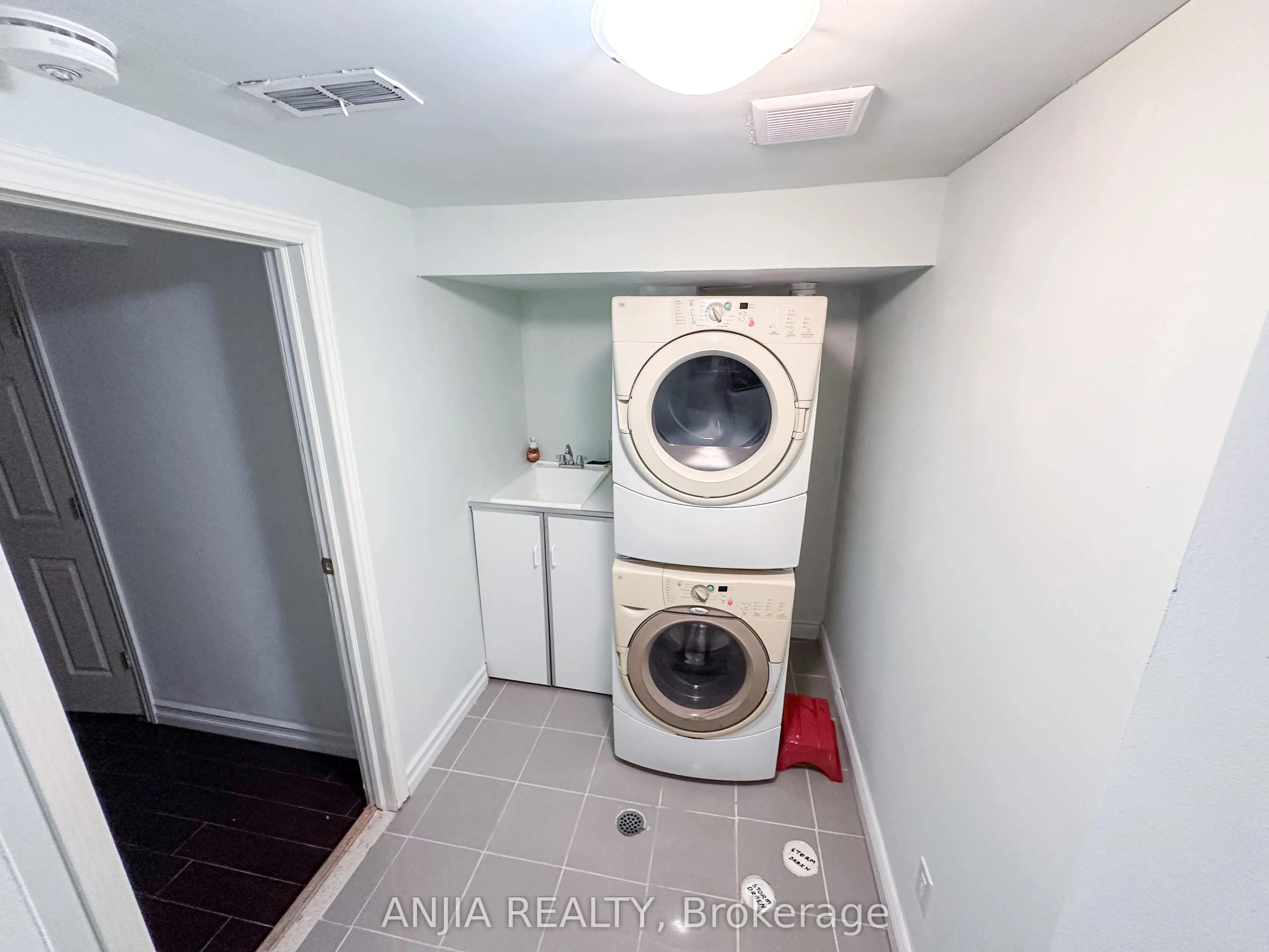 18 Balmano Road, #Basement