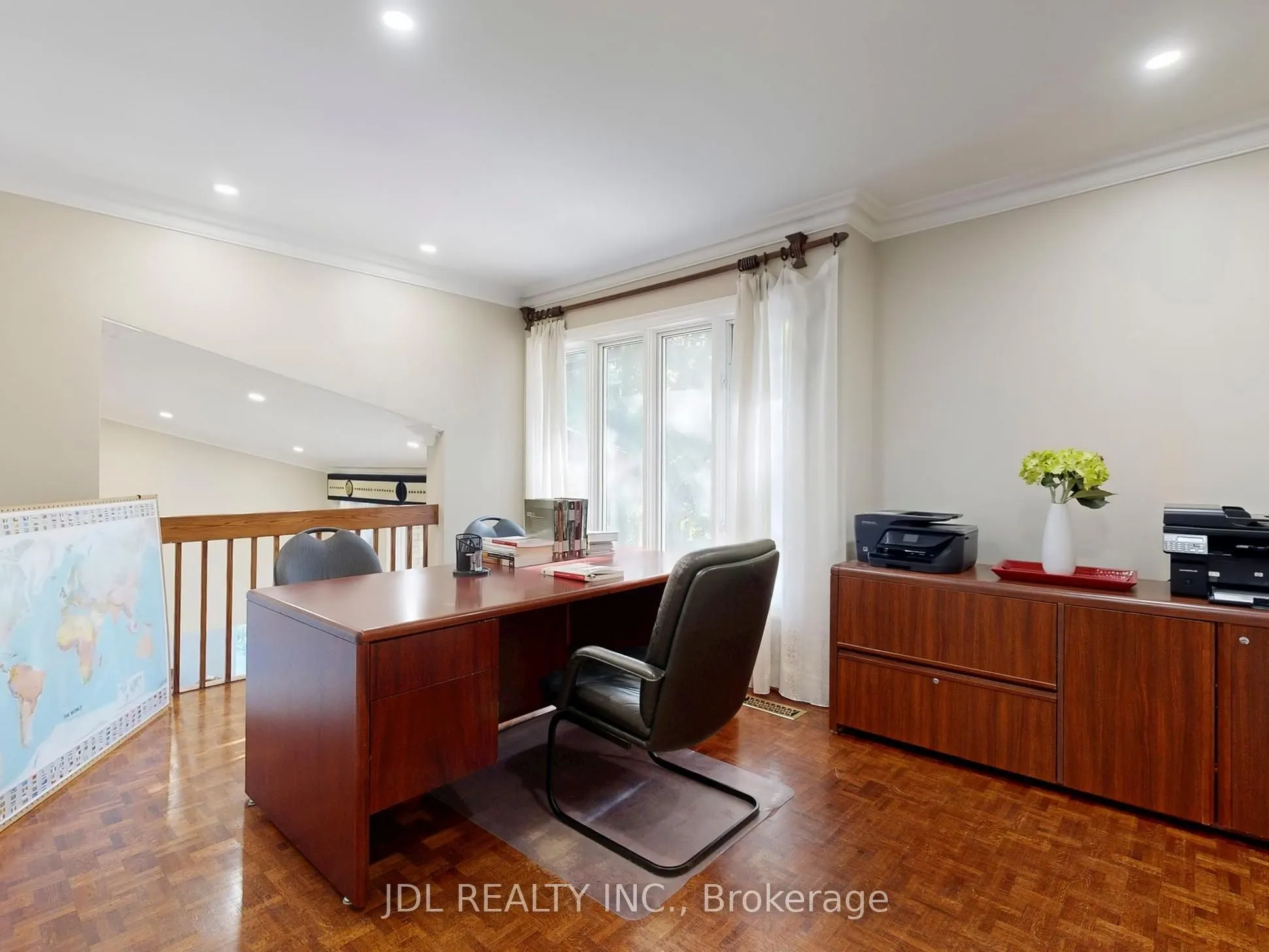 11 Moodie Drive