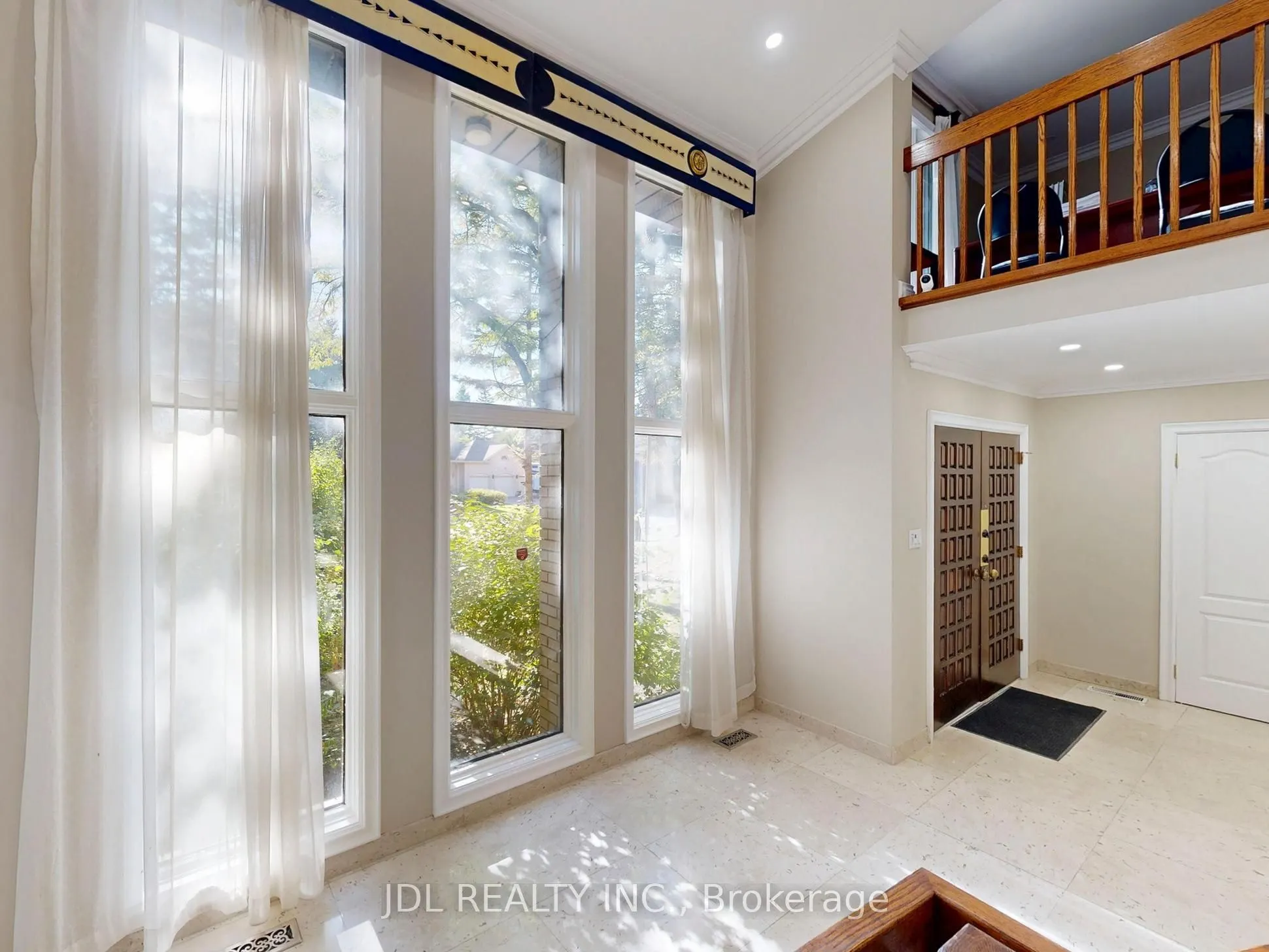 11 Moodie Drive