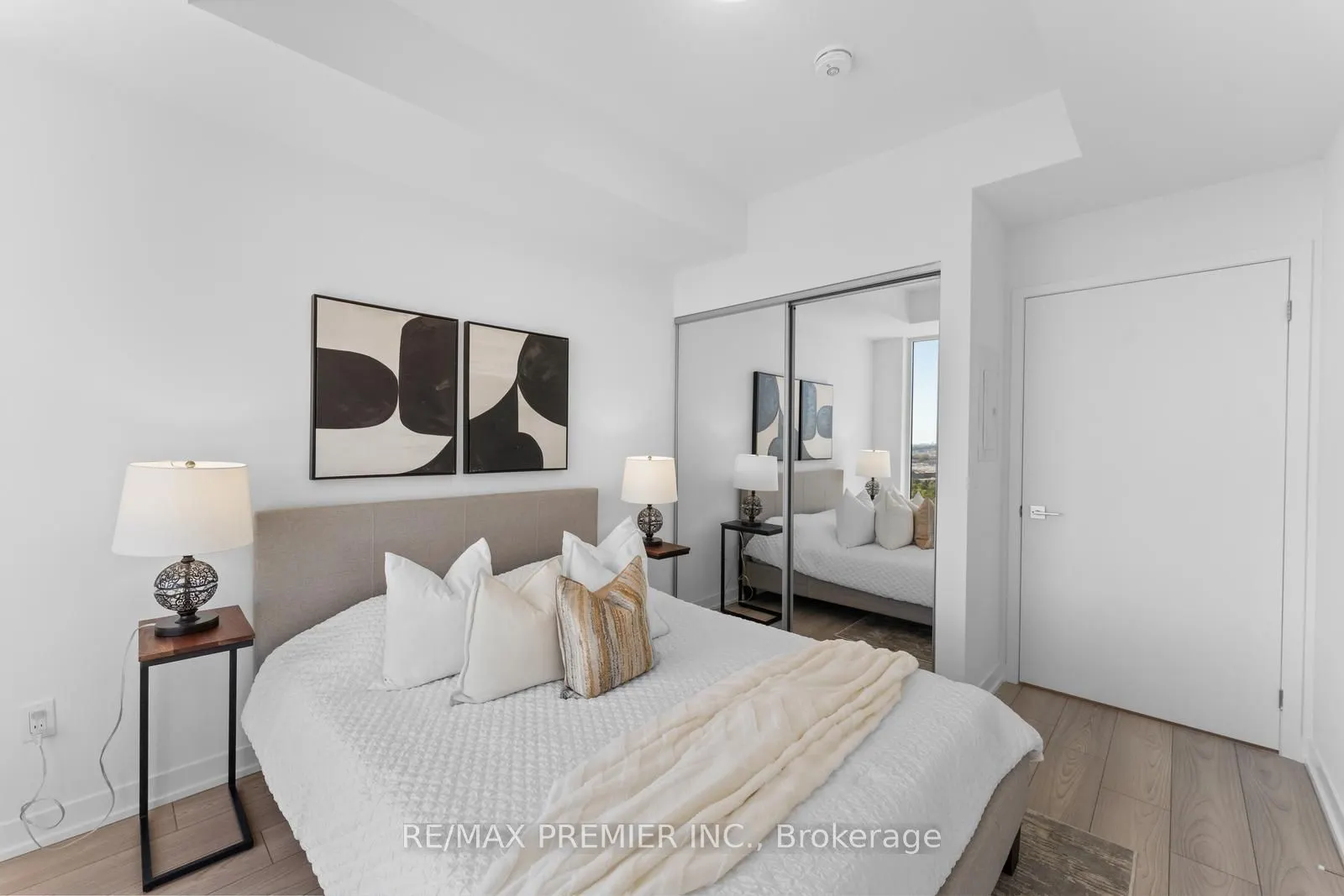 474 Caldari Road, #2206