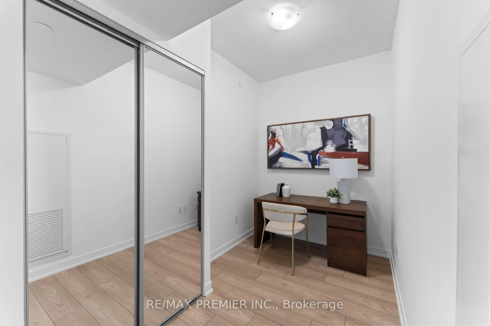474 Caldari Road, #2206