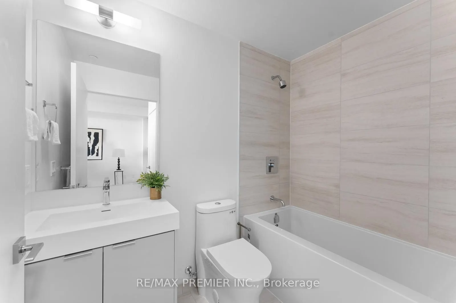 474 Caldari Road, #2206