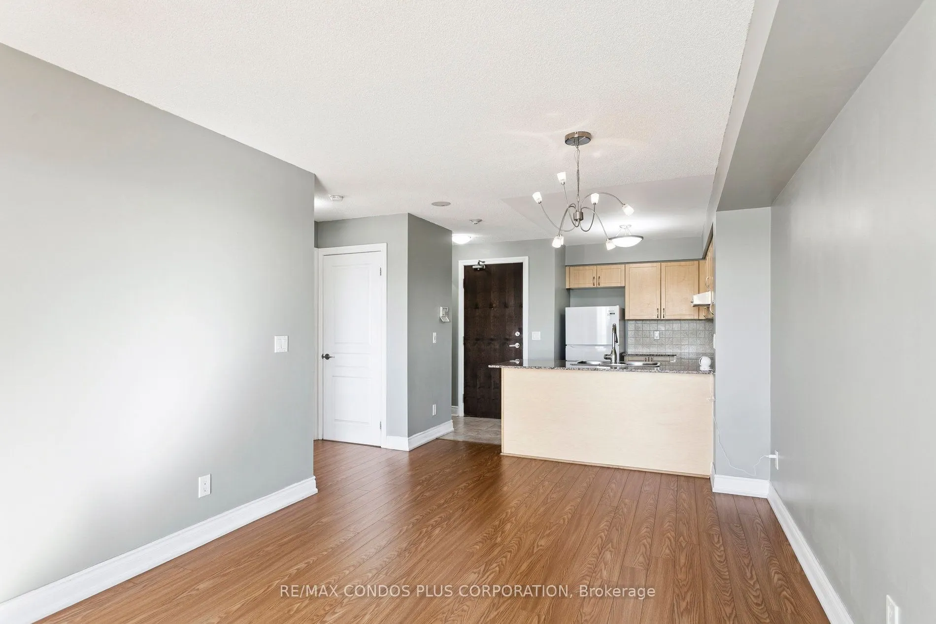 7 North Park Road, #1202