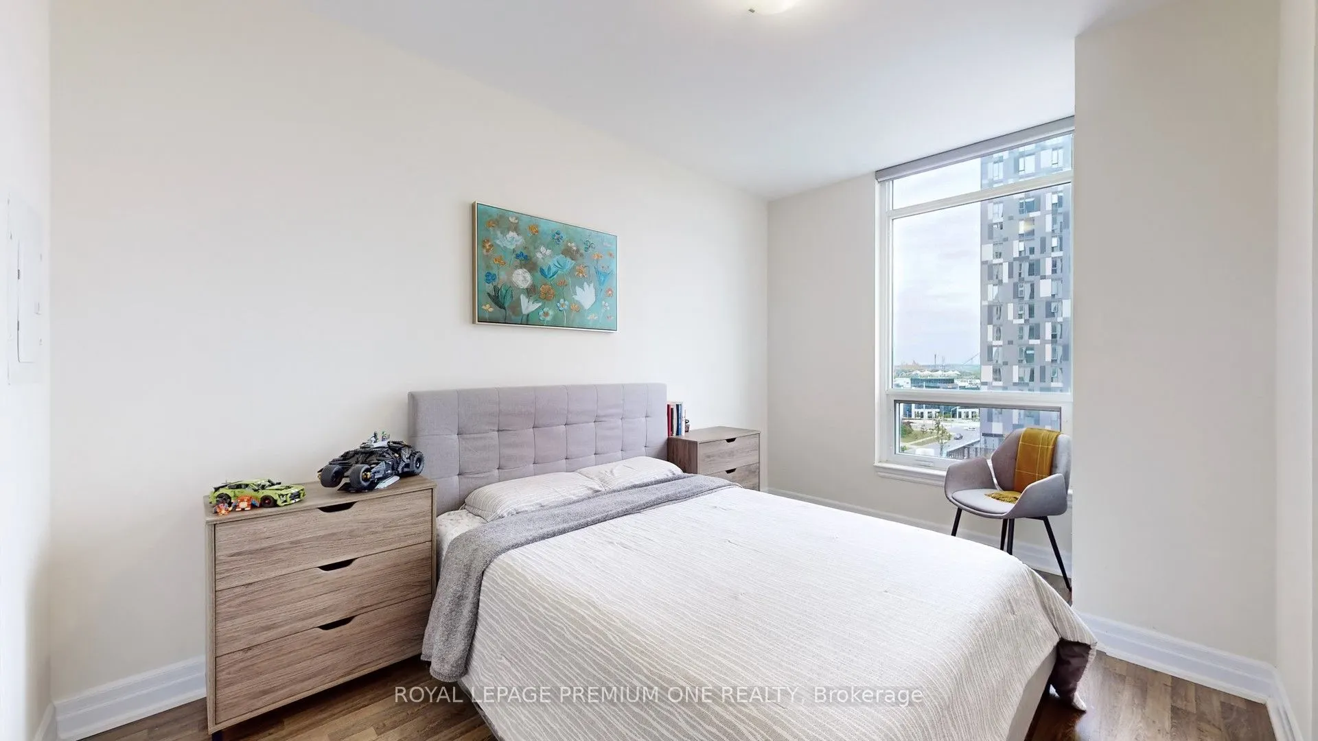 9085 Jane Street, #1012