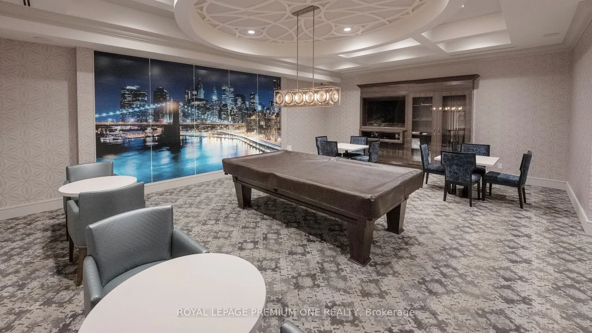 9085 Jane Street, #1012
