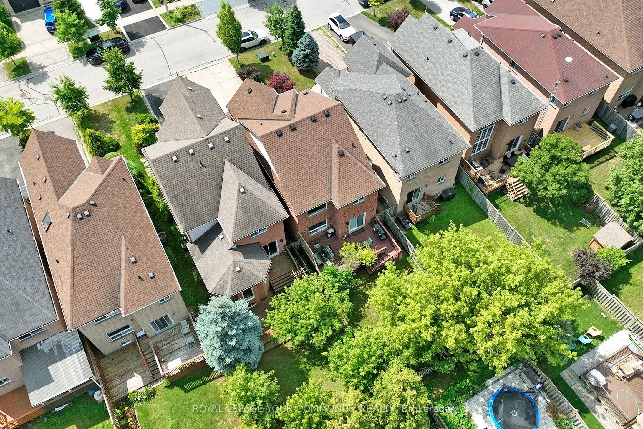 54 English Oak Drive