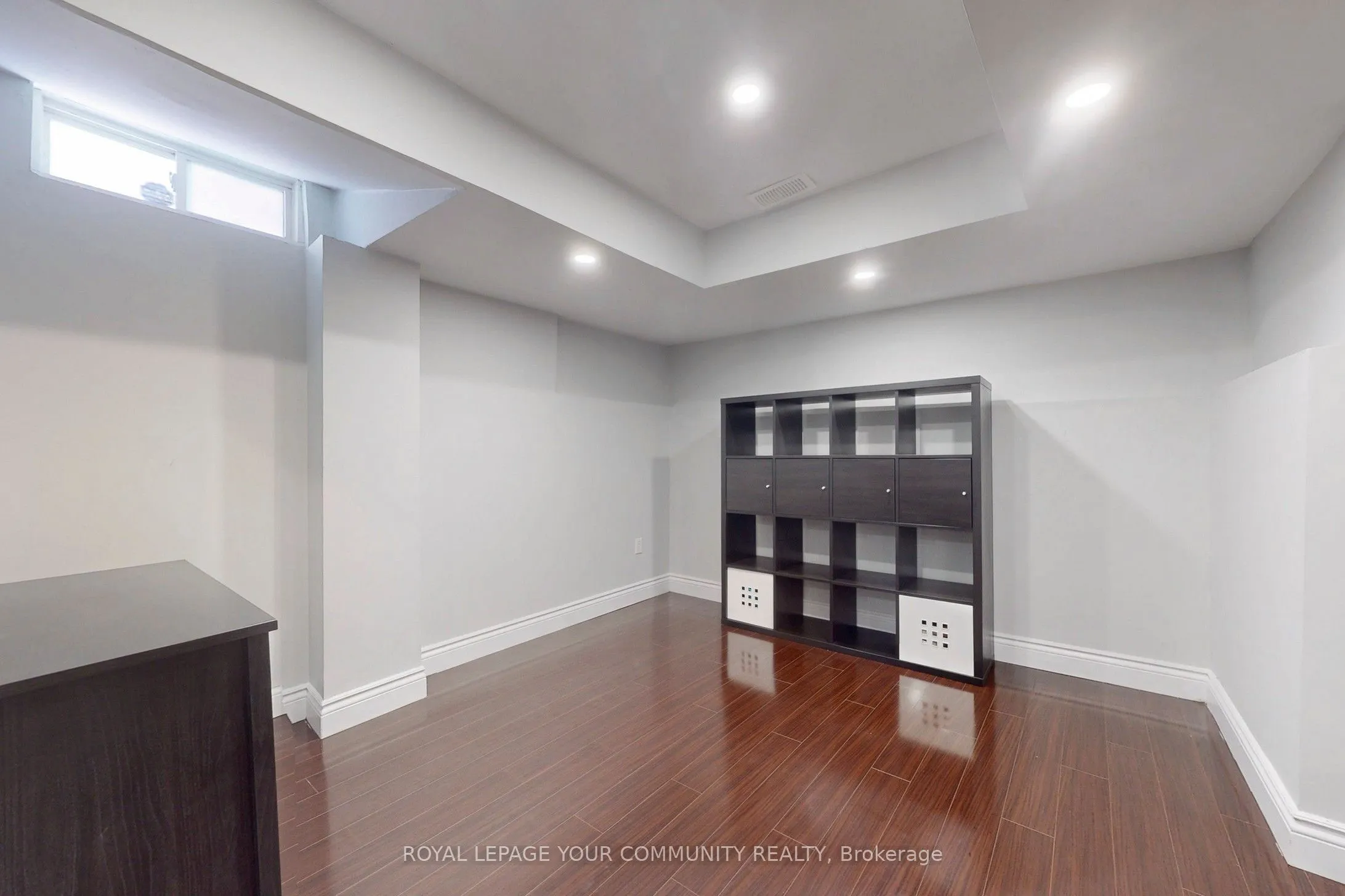 54 English Oak Drive