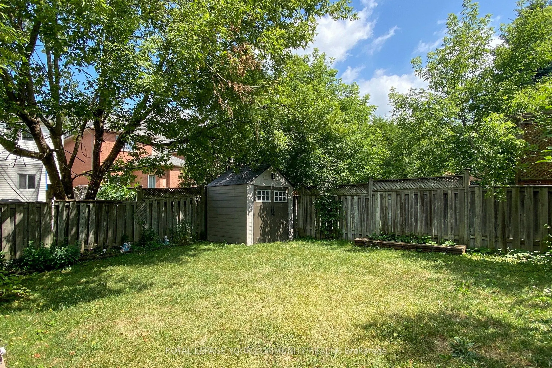 54 English Oak Drive