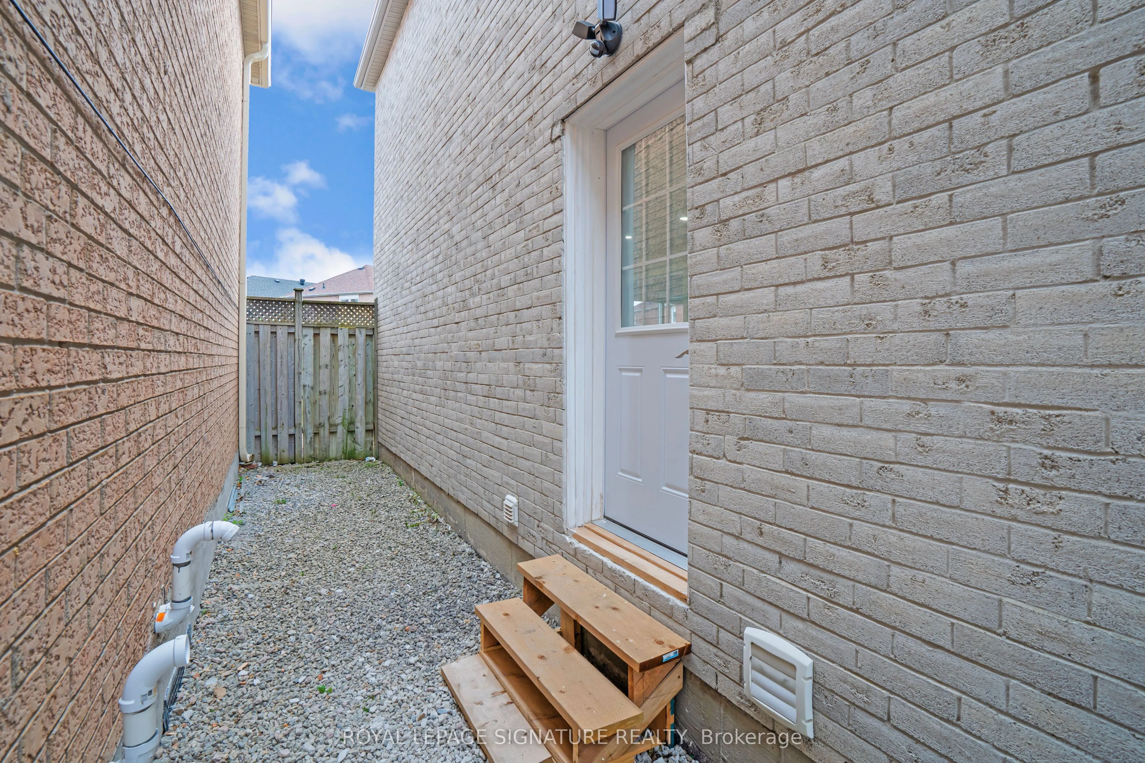 217 Sophia Road