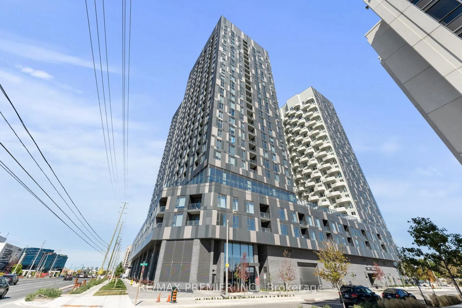 10 Abeja Street, #2617