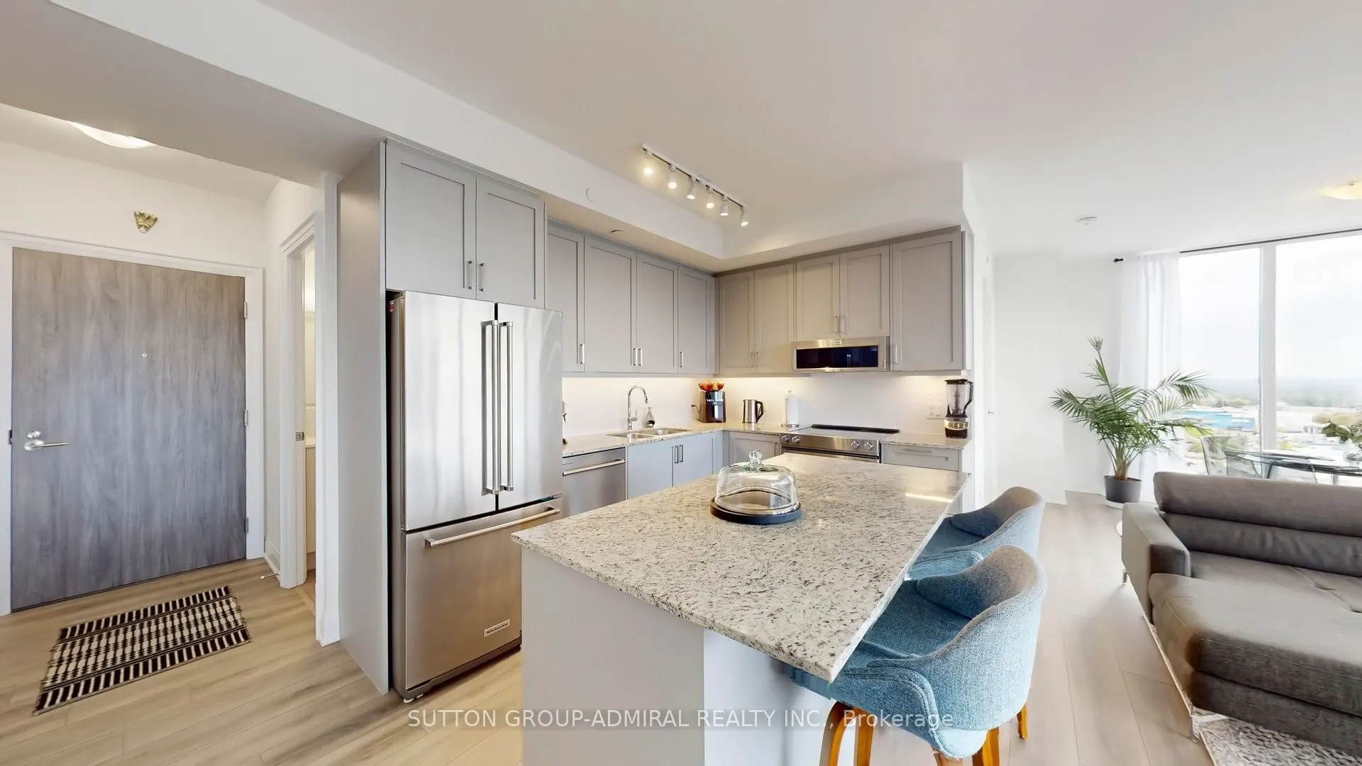 20 Gatineau Drive, #1103