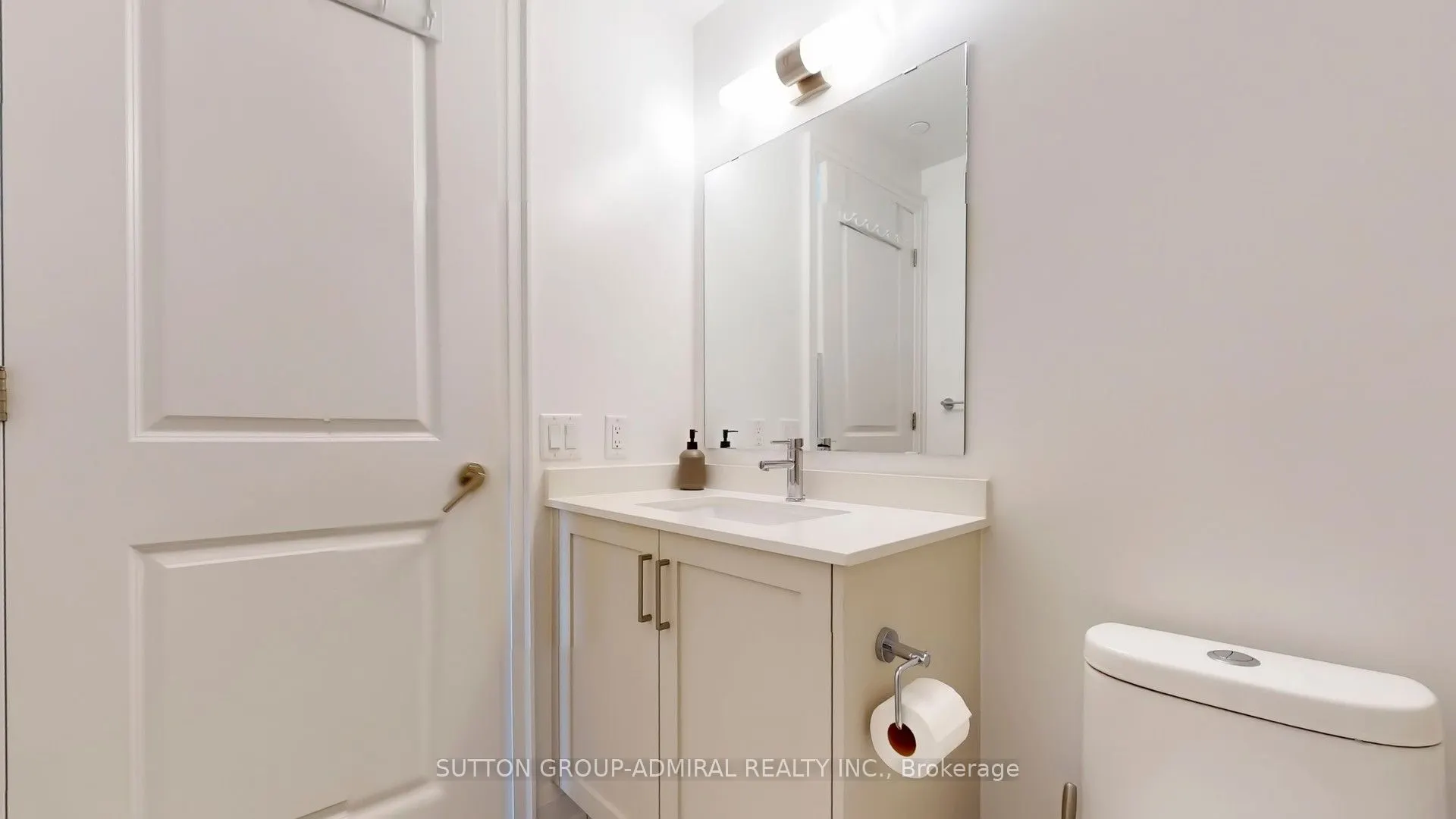 20 Gatineau Drive, #1103