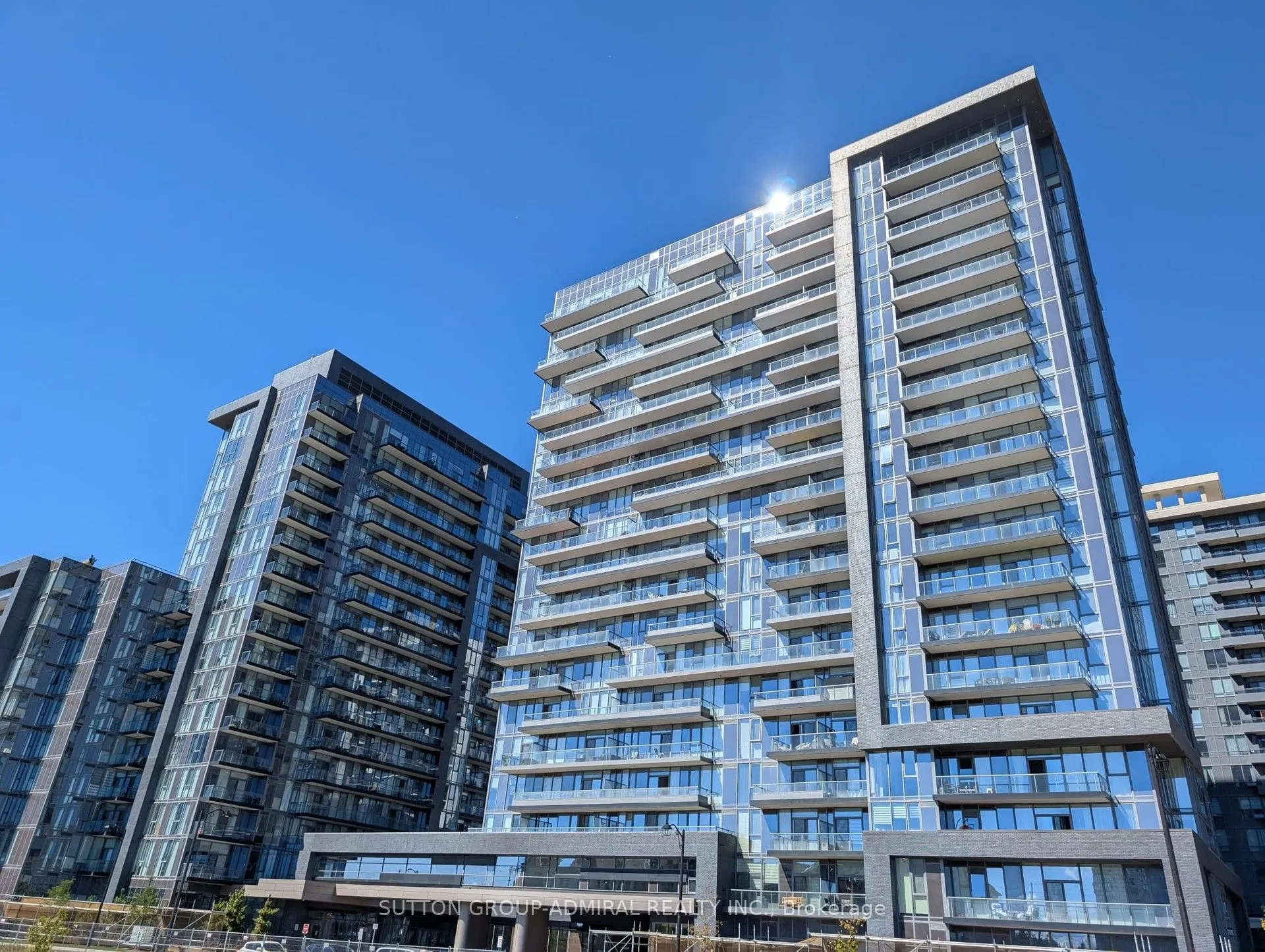 20 Gatineau Drive, #1103