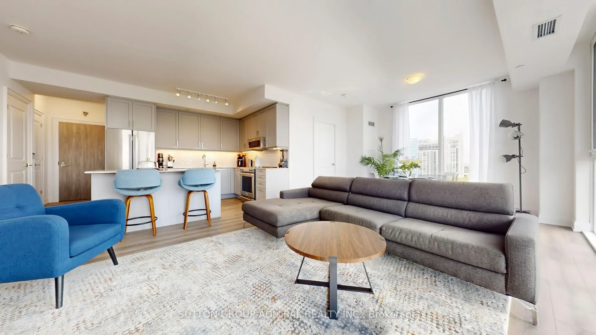 20 Gatineau Drive, #1103
