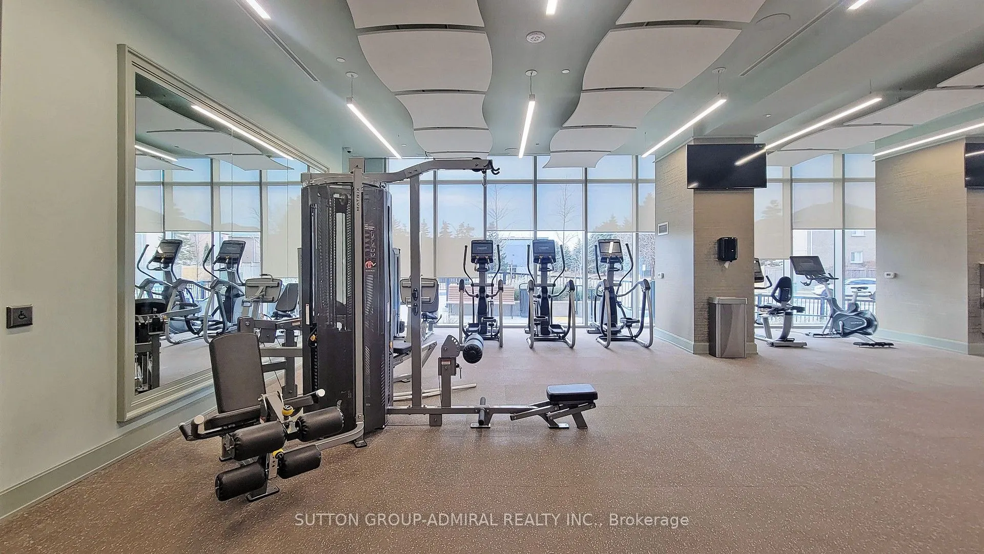 20 Gatineau Drive, #1103