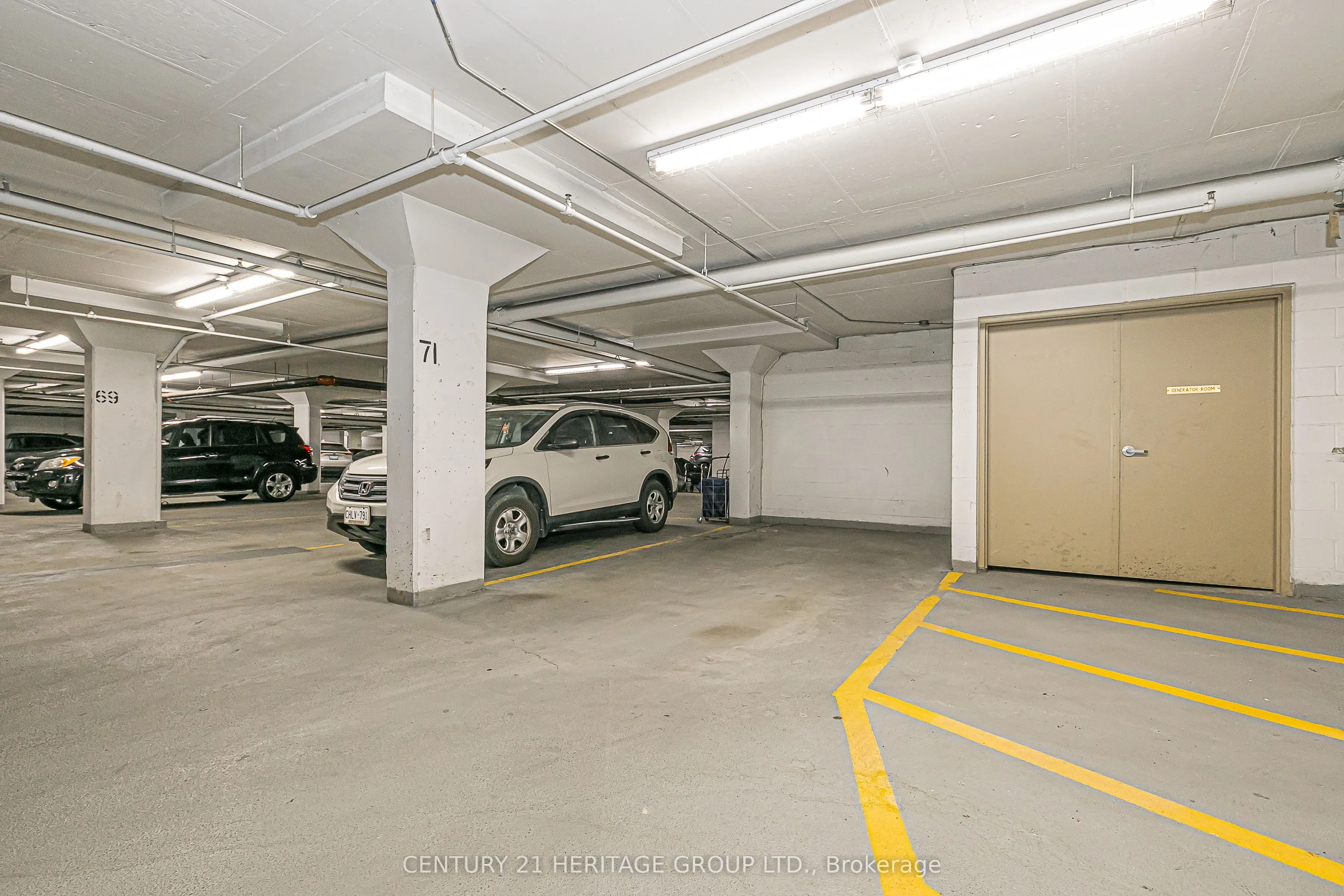 2 Maison Parc Court, #414