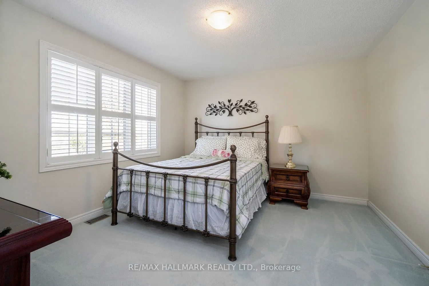 21 Courtfield Crescent