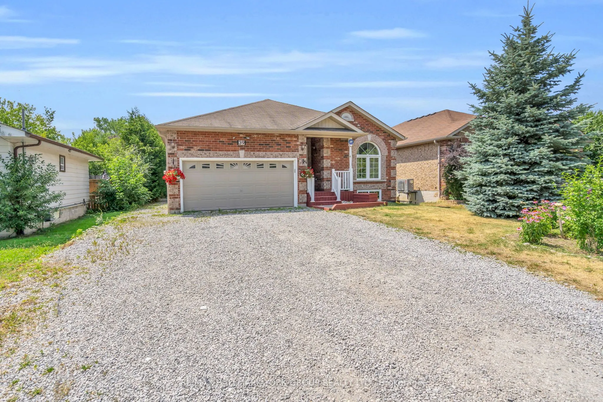 39 Farley Circle