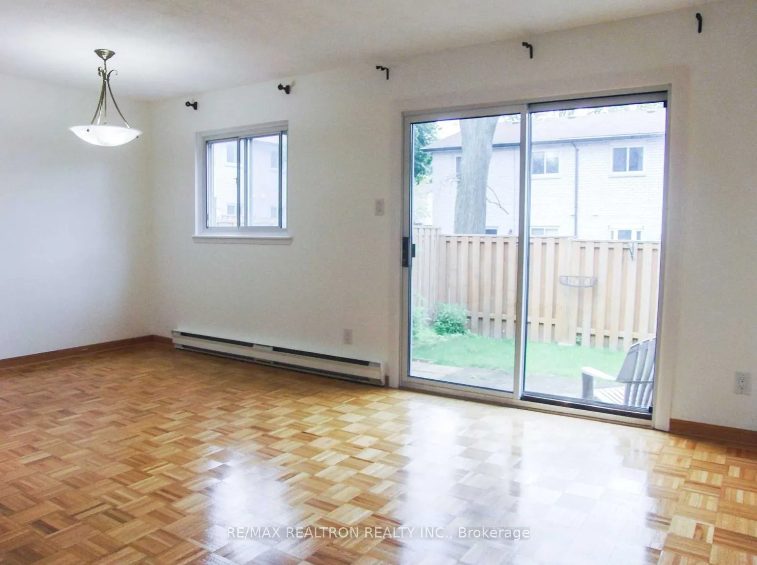 27 Bowman Way, #27