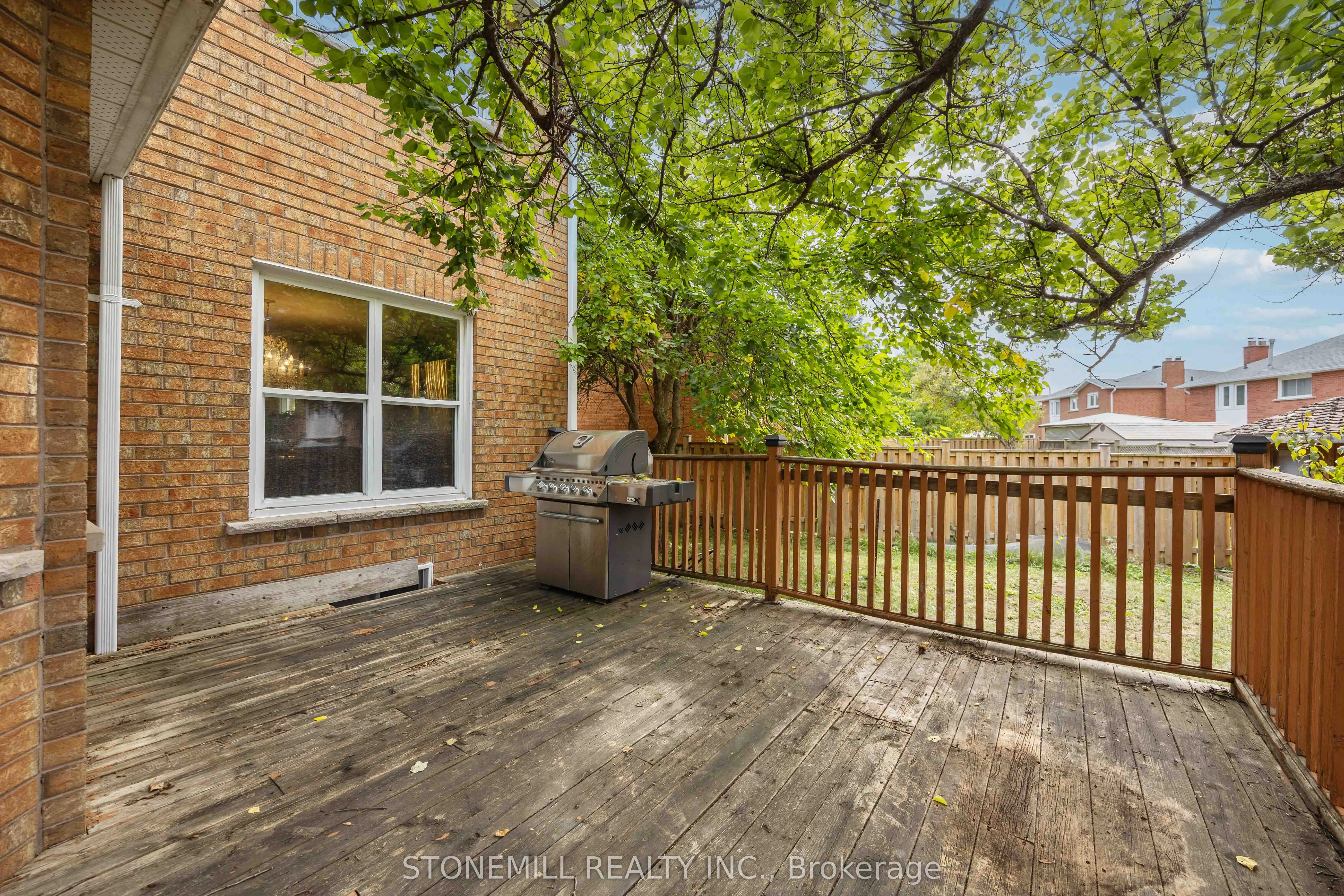 24 Soho Crescent