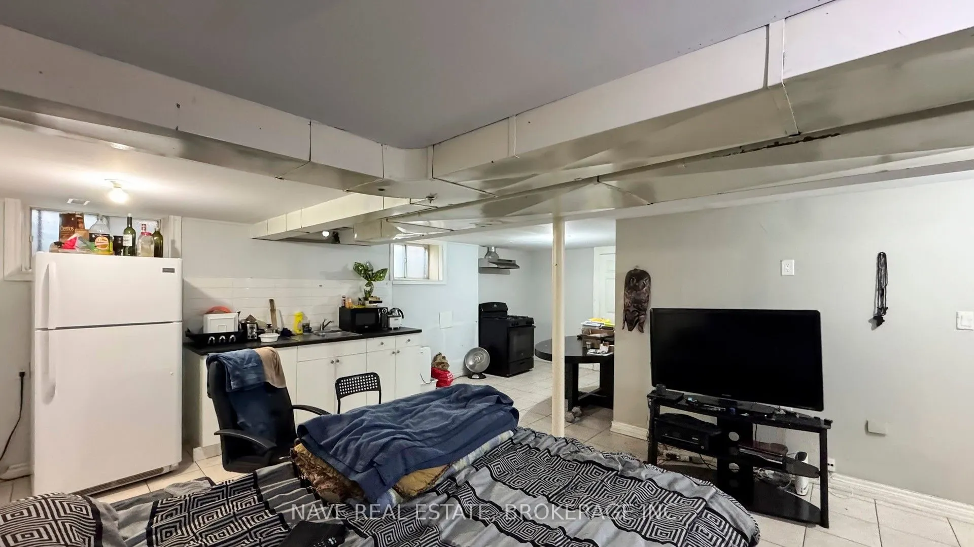 9747 Bathurst Street