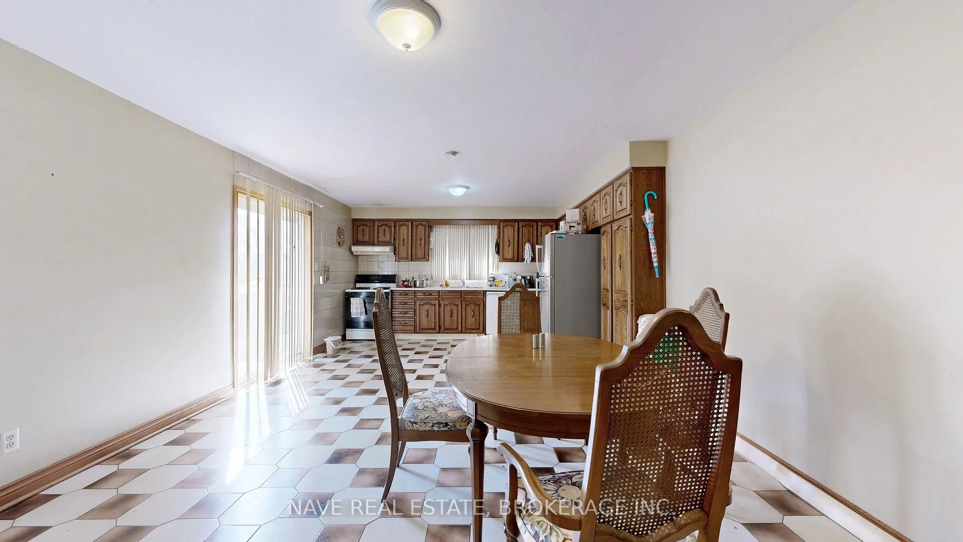 9747 Bathurst Street