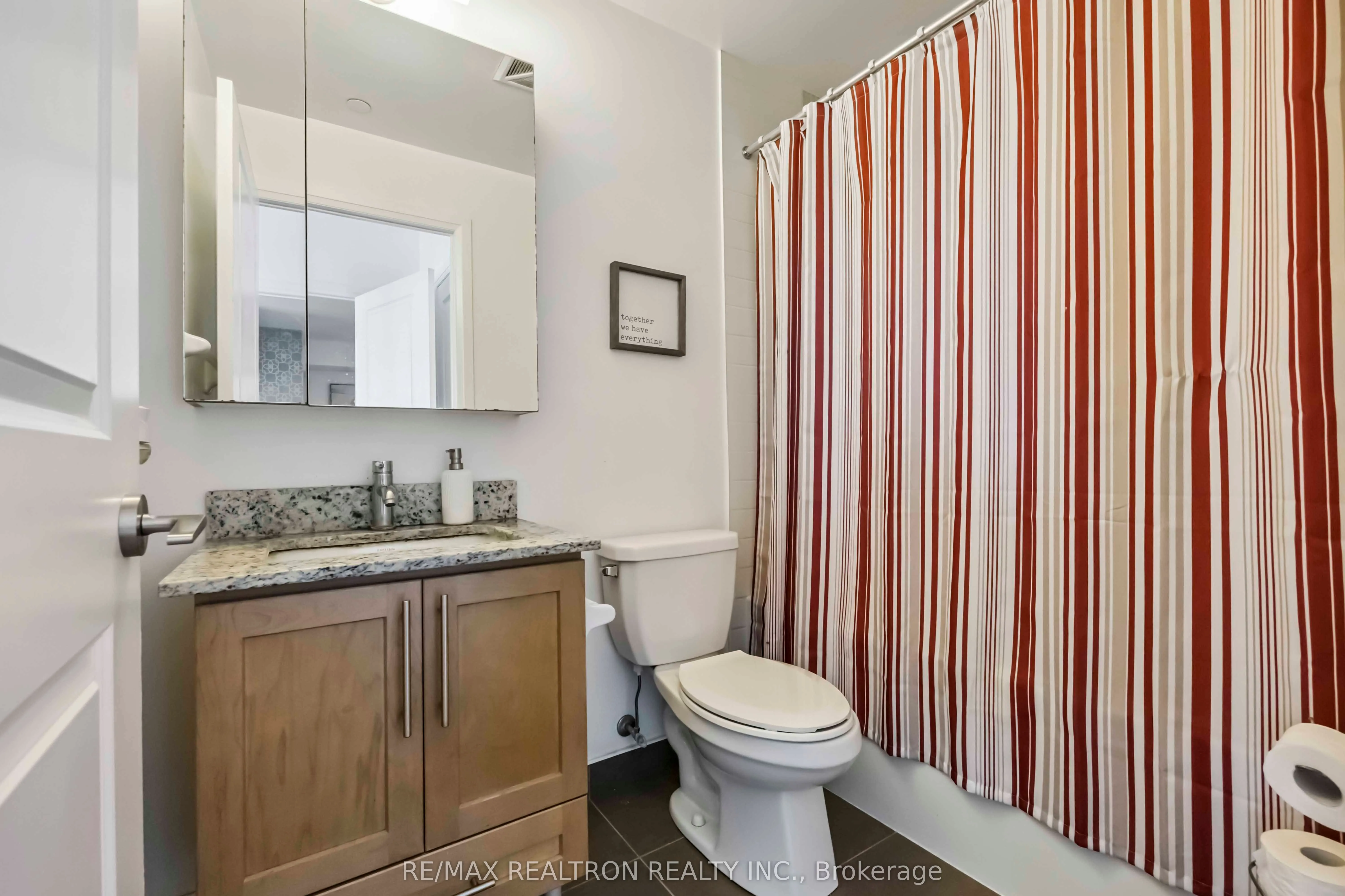 65 Oneida Crescent, #1809