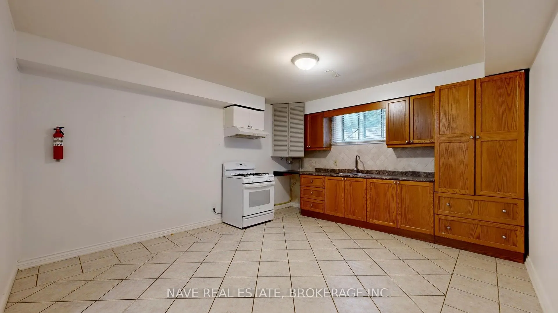 9747 Bathurst Street