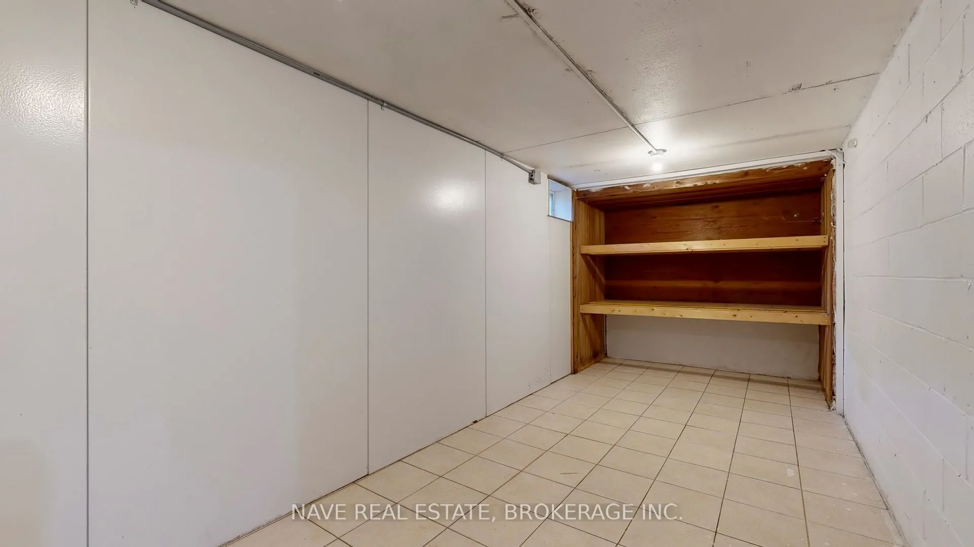 9747 Bathurst Street