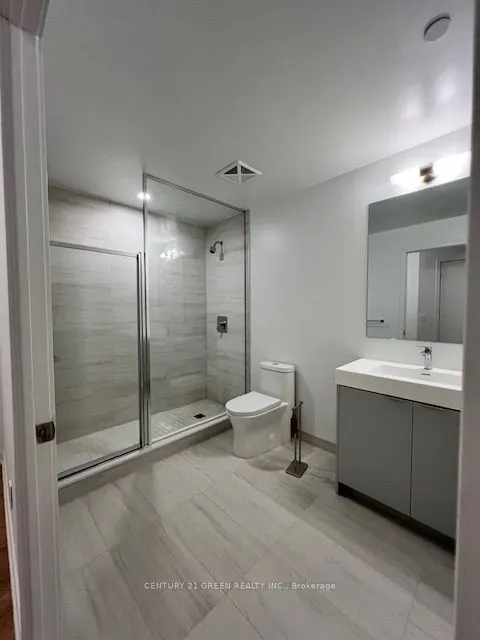 10 Abeja Street, #1217
