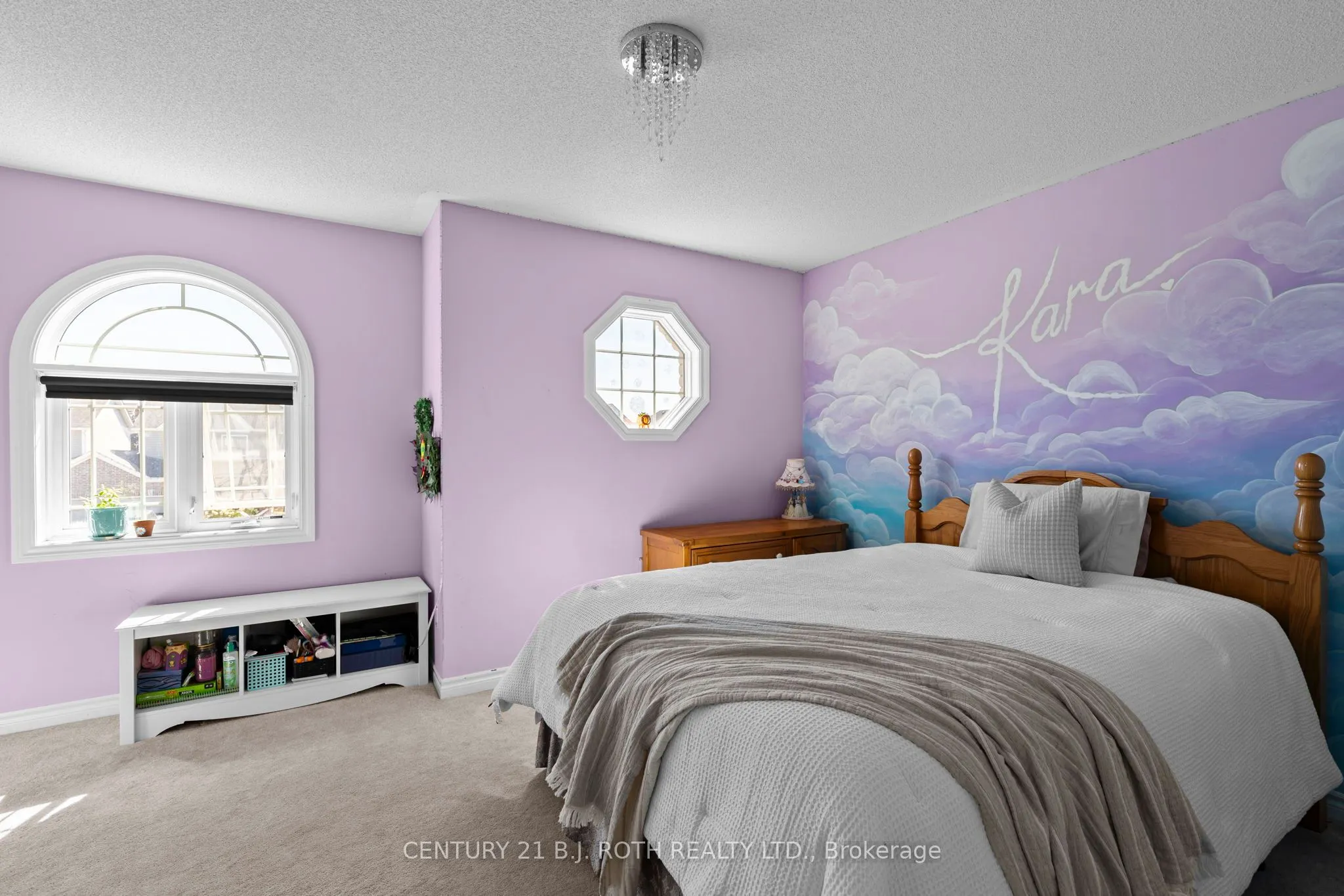181 BANTING Crescent