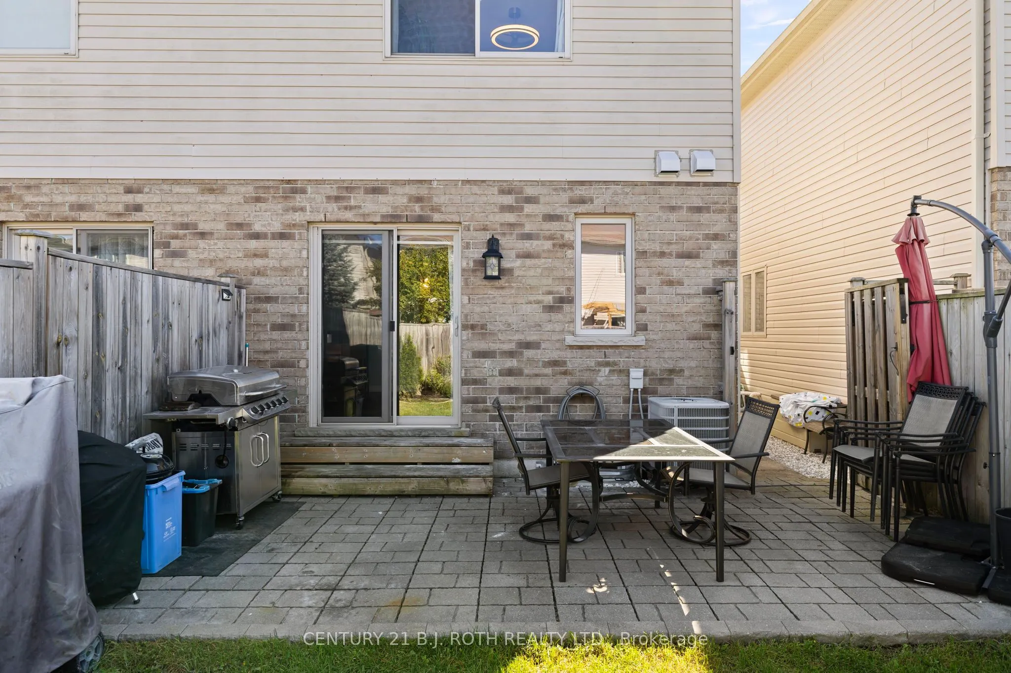 181 BANTING Crescent
